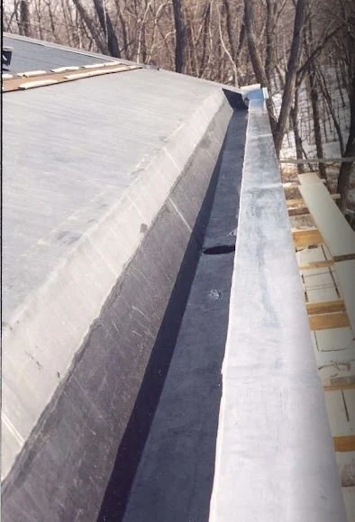 Lining the box gutter with EPDM Clipboard_04-09-2026_01.jpg