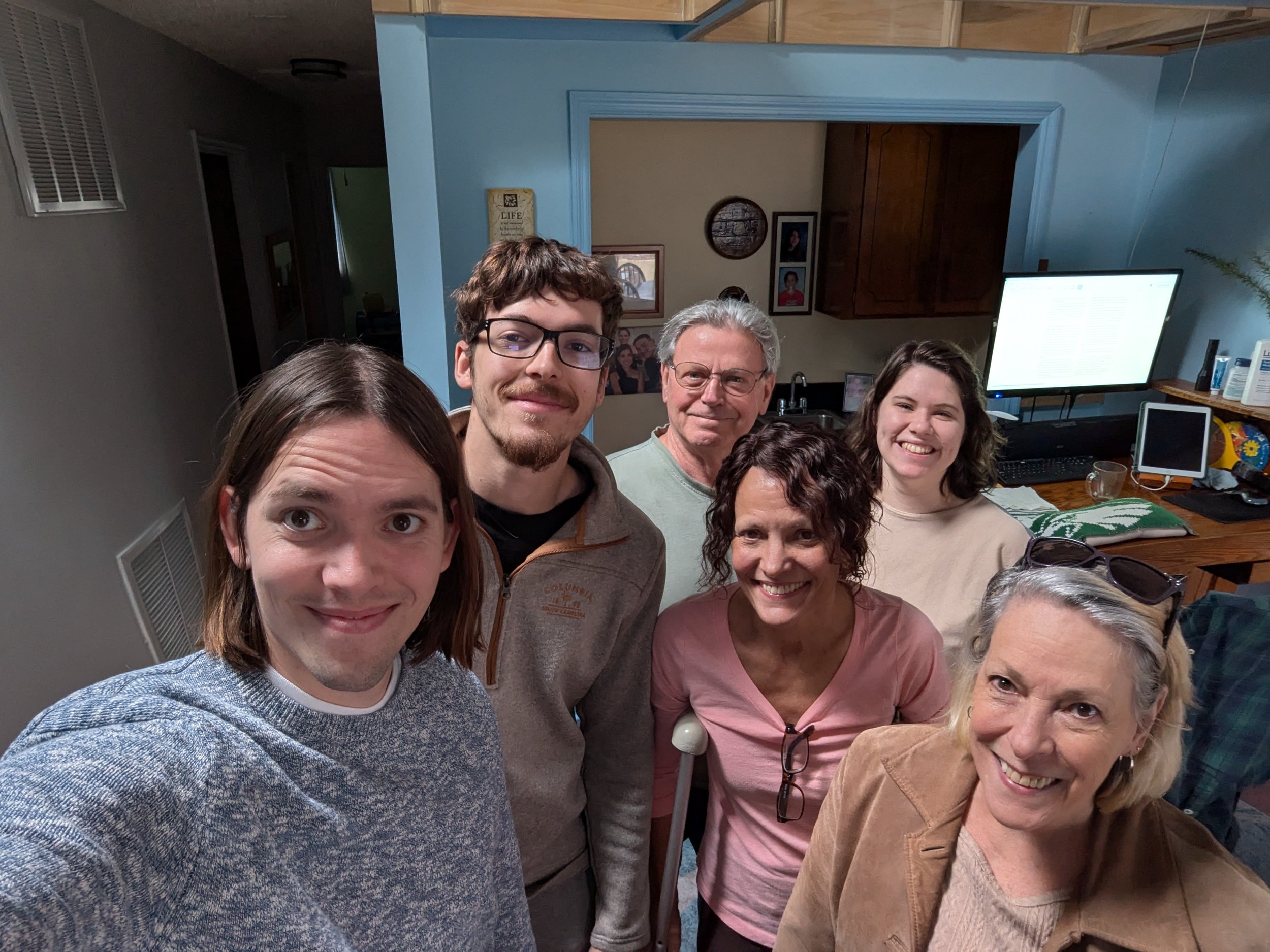 Columbia, SC with Robert's family! (Left to right: Robert, Matthew, Bill, Tina, Natasha, Pat)
