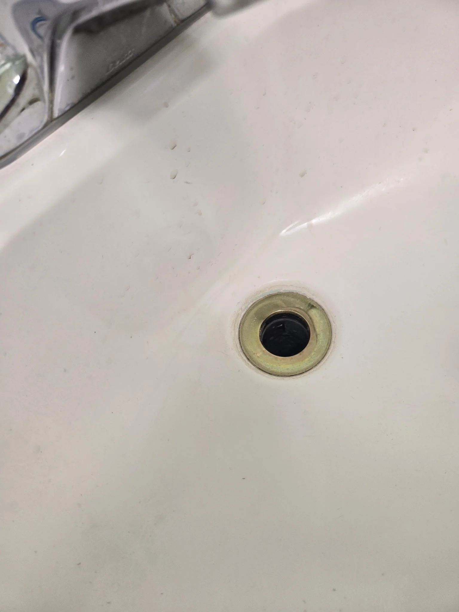 Bathroom - Before