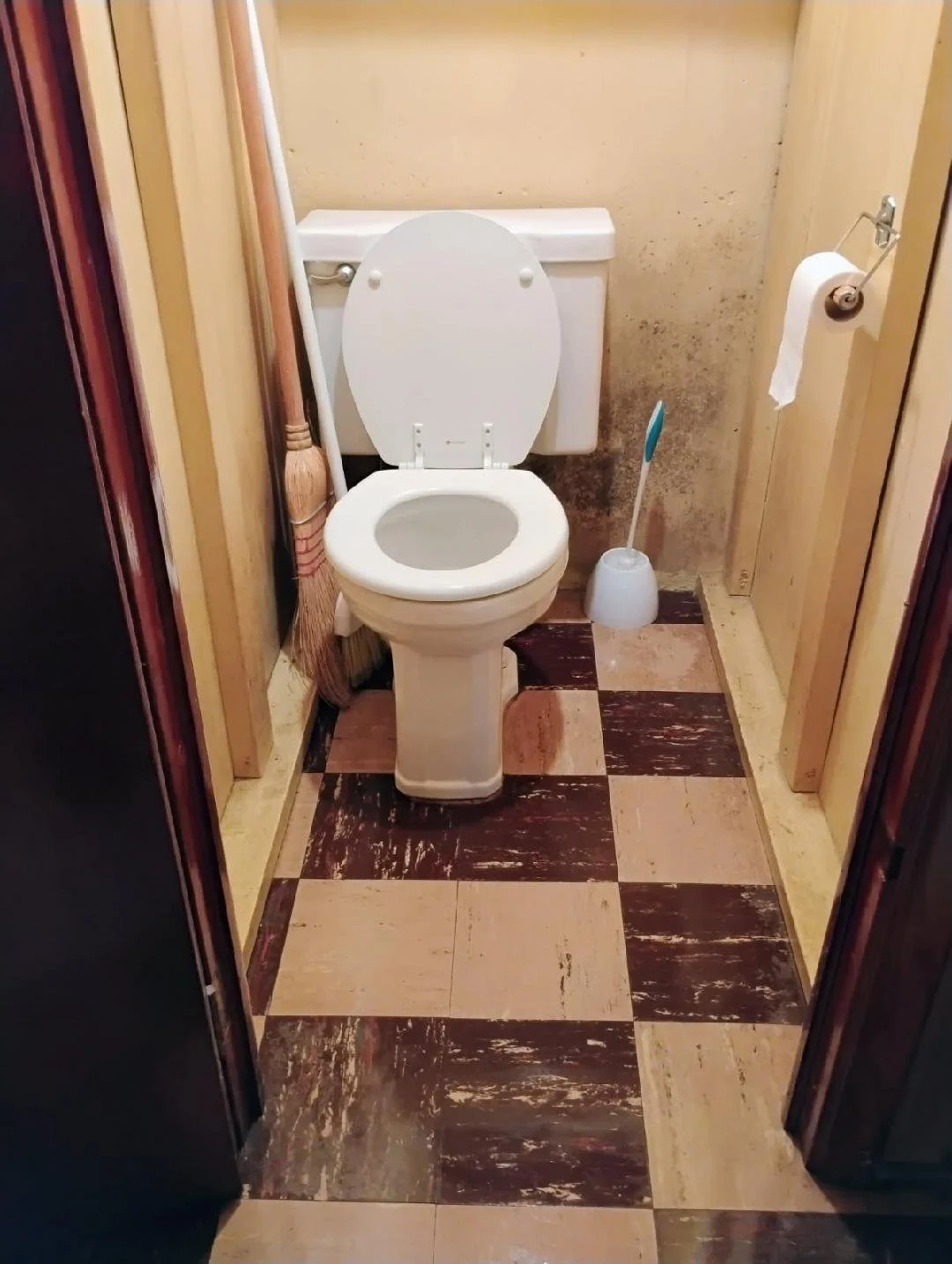 Bathroom Before