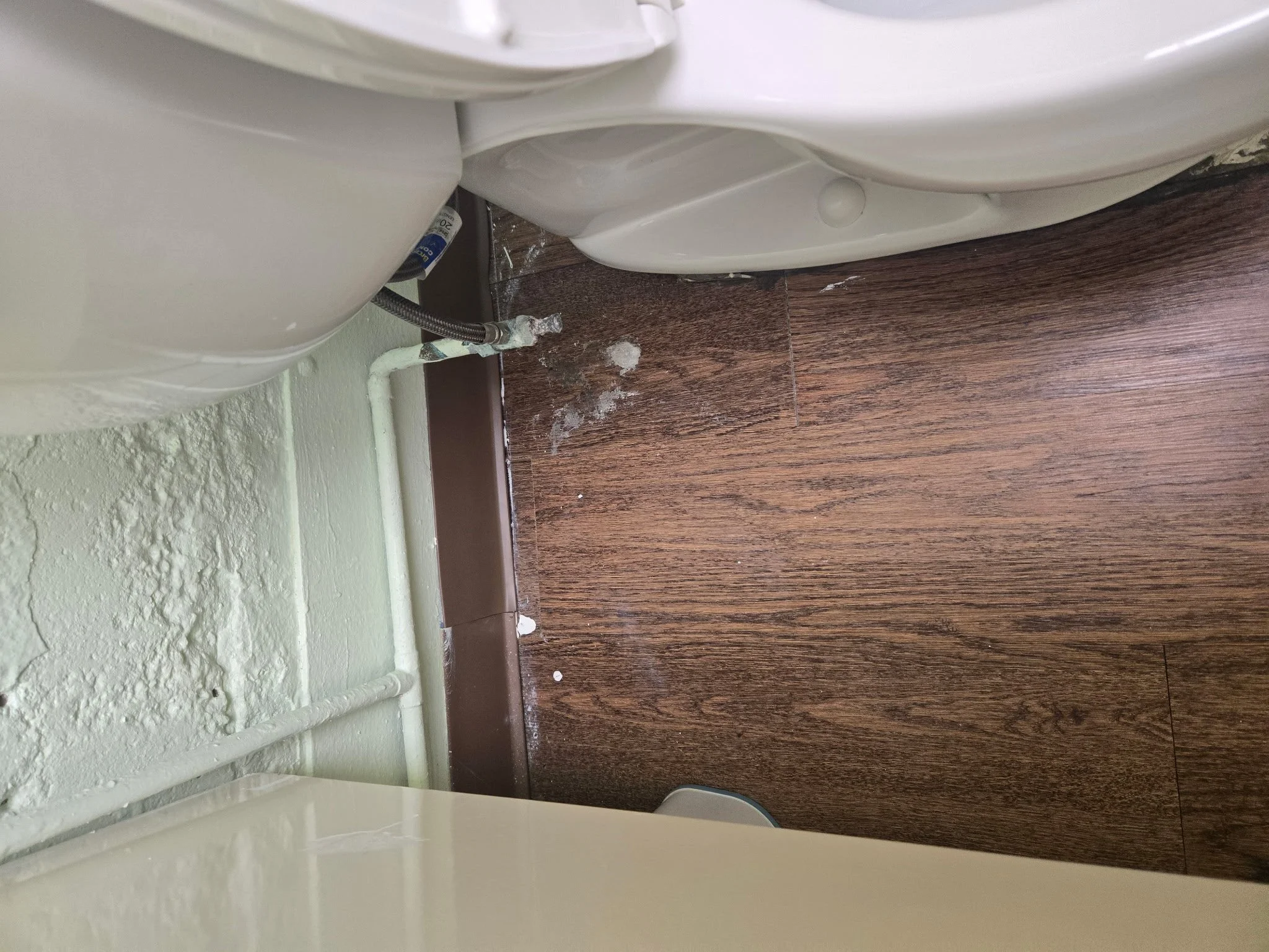 Bathroom - Before