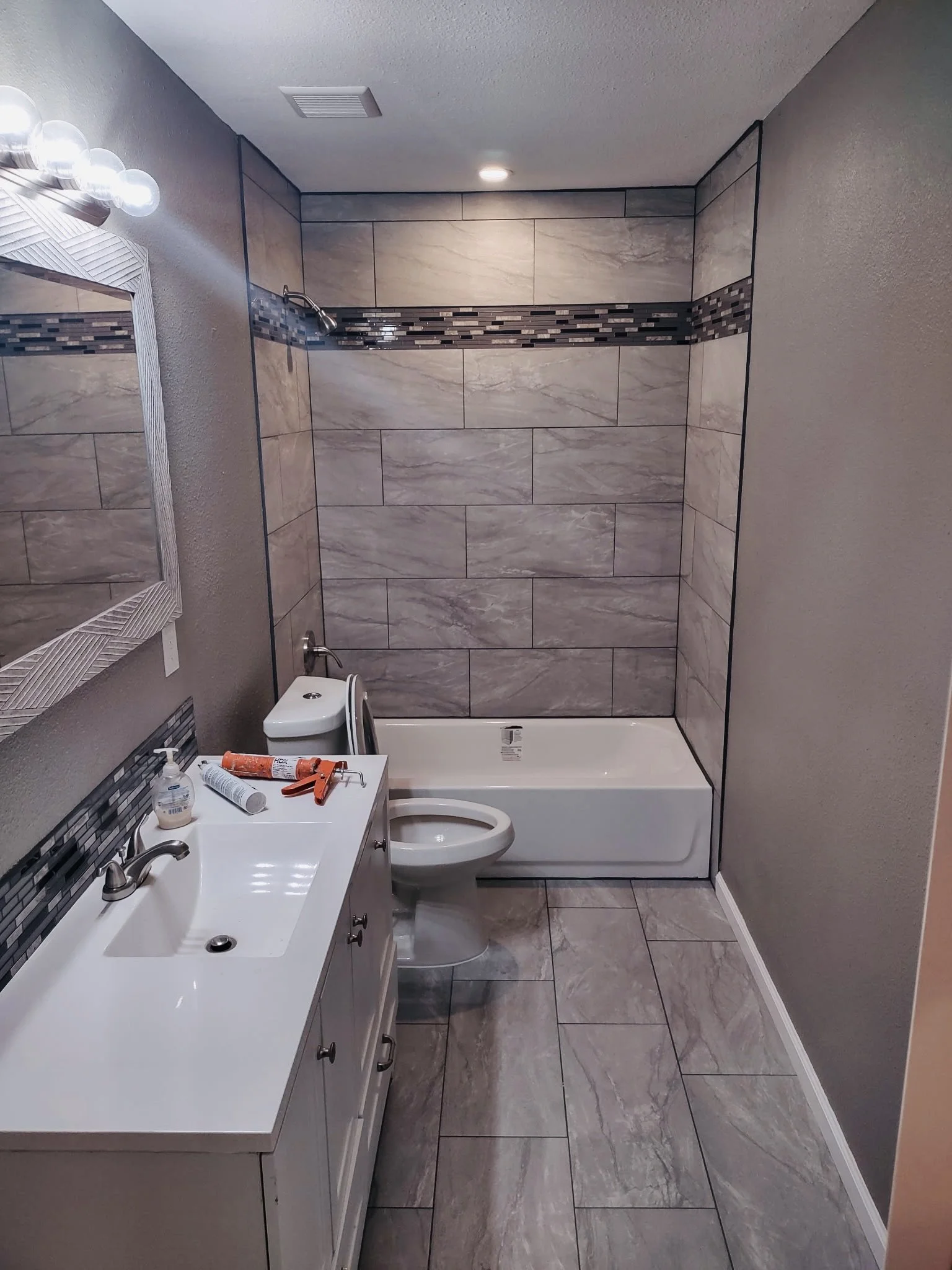 6701358325566367845 2.jpg