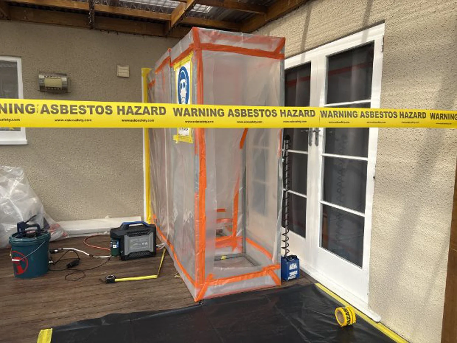 asbestos-hazard-area-safe-zone.jpg