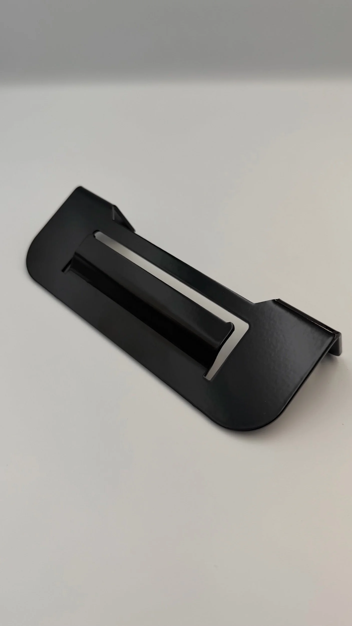 Henderson Bin Bracket