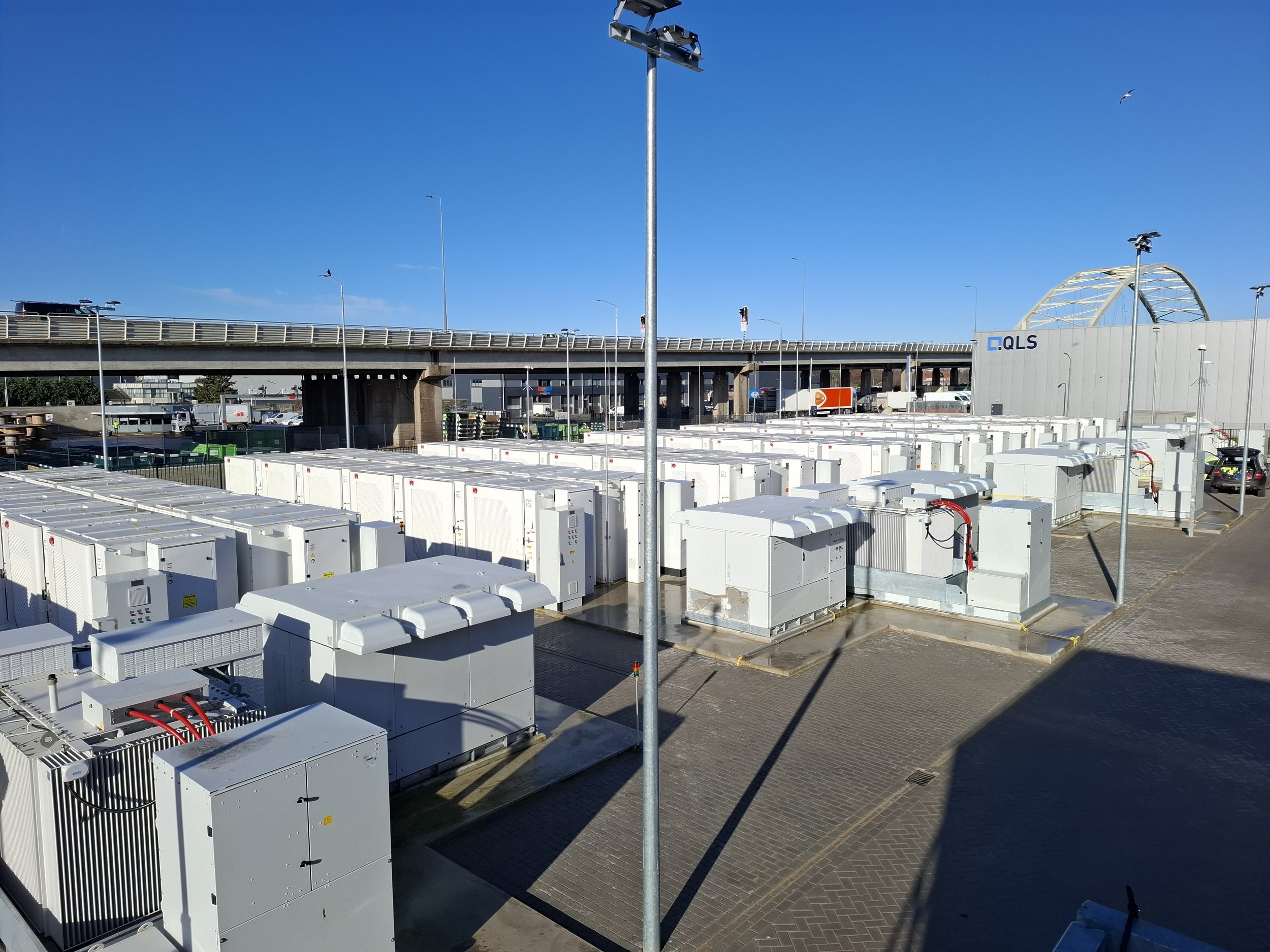 1st job in Dordrecht