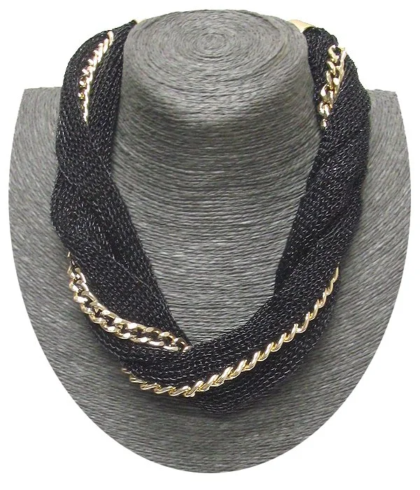 Neclace bling 1.jpg