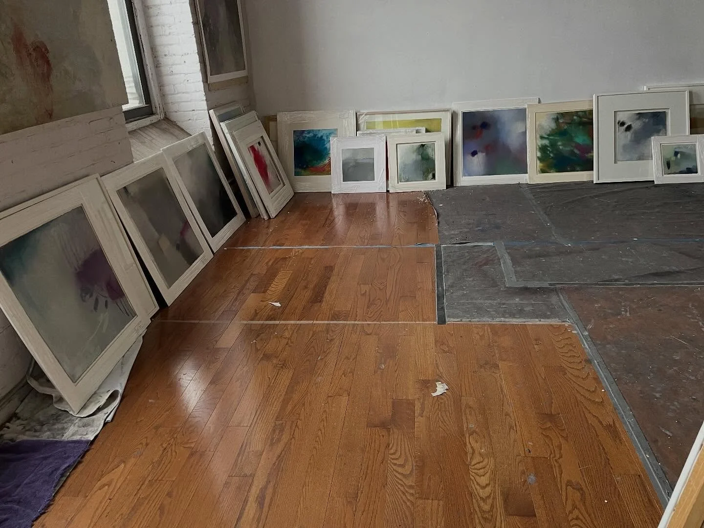Looking for new artwork on a budget? I&rsquo;m hosting a casual studio sale with large works, medium works and small works- all at significantly below gallery prices this Saturday &amp; Sunday, 11am to 4pm! 

Please stop by 1627 N. 2nd St. Floor 3 to