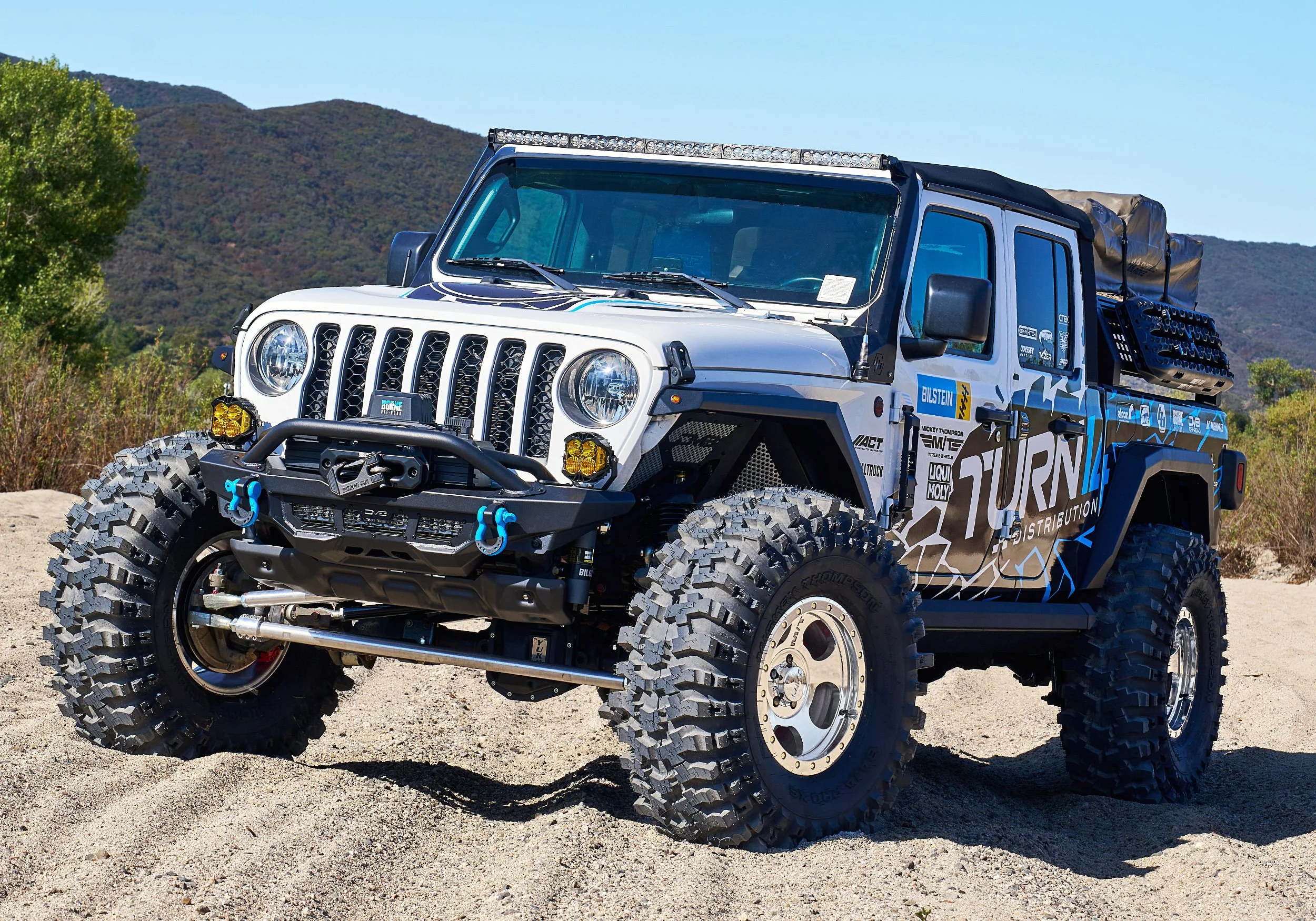 al_portfolio_jeep_gladiator_livery_2-2500x1750.jpg
