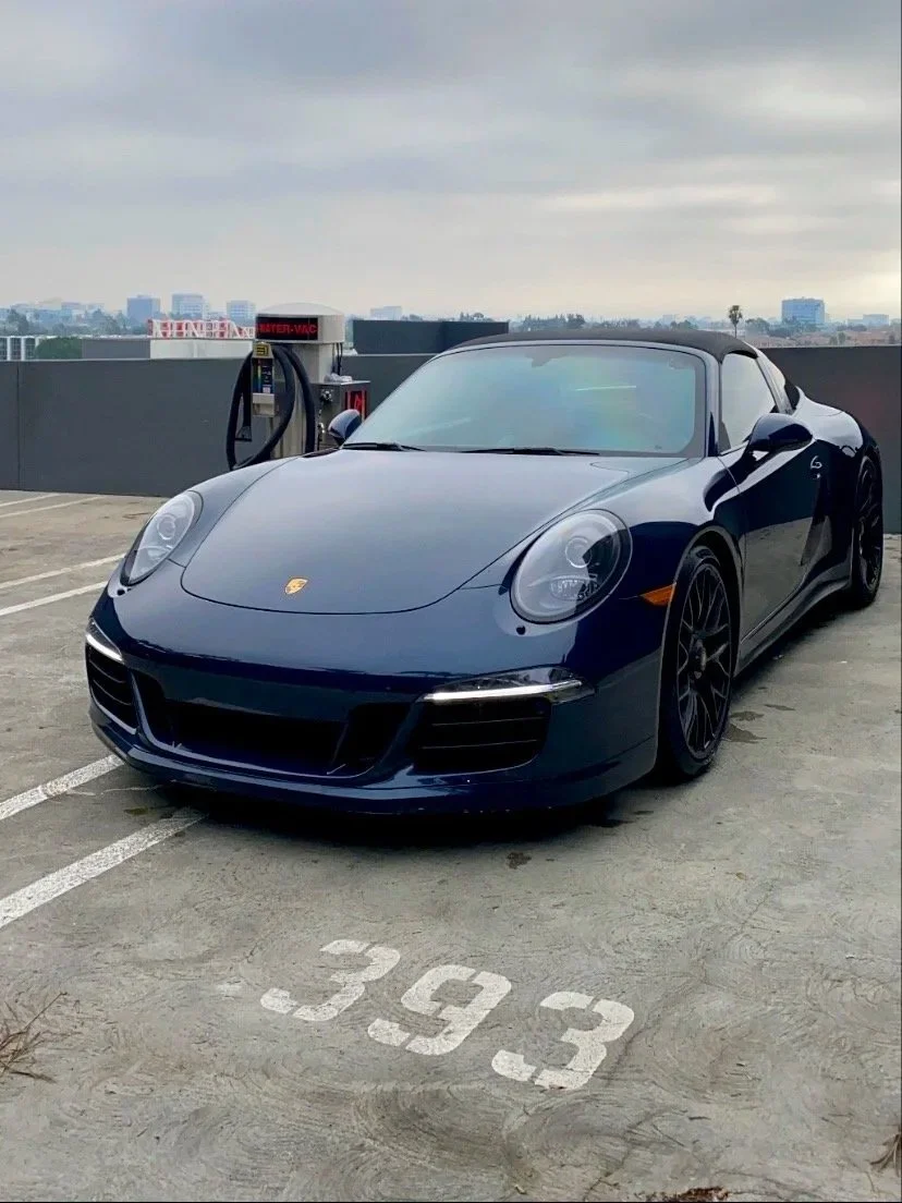 Blue Porsche aftyer receiving a exterior detail