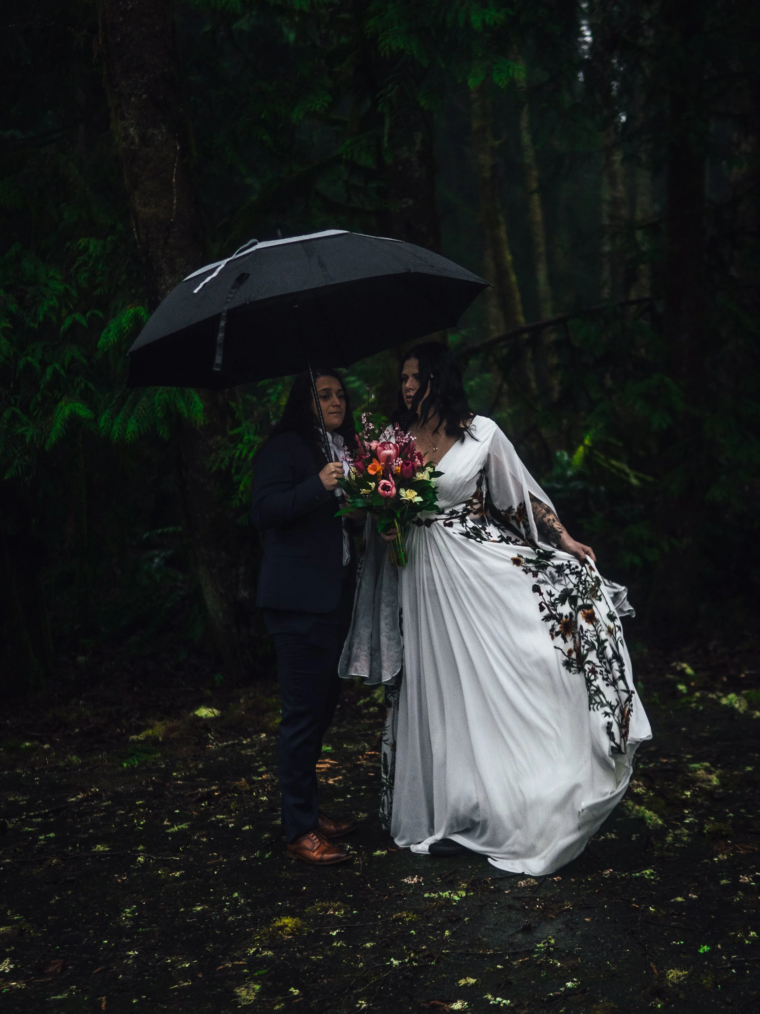 Autumn and Kelly - Sneak Peek-1.jpg