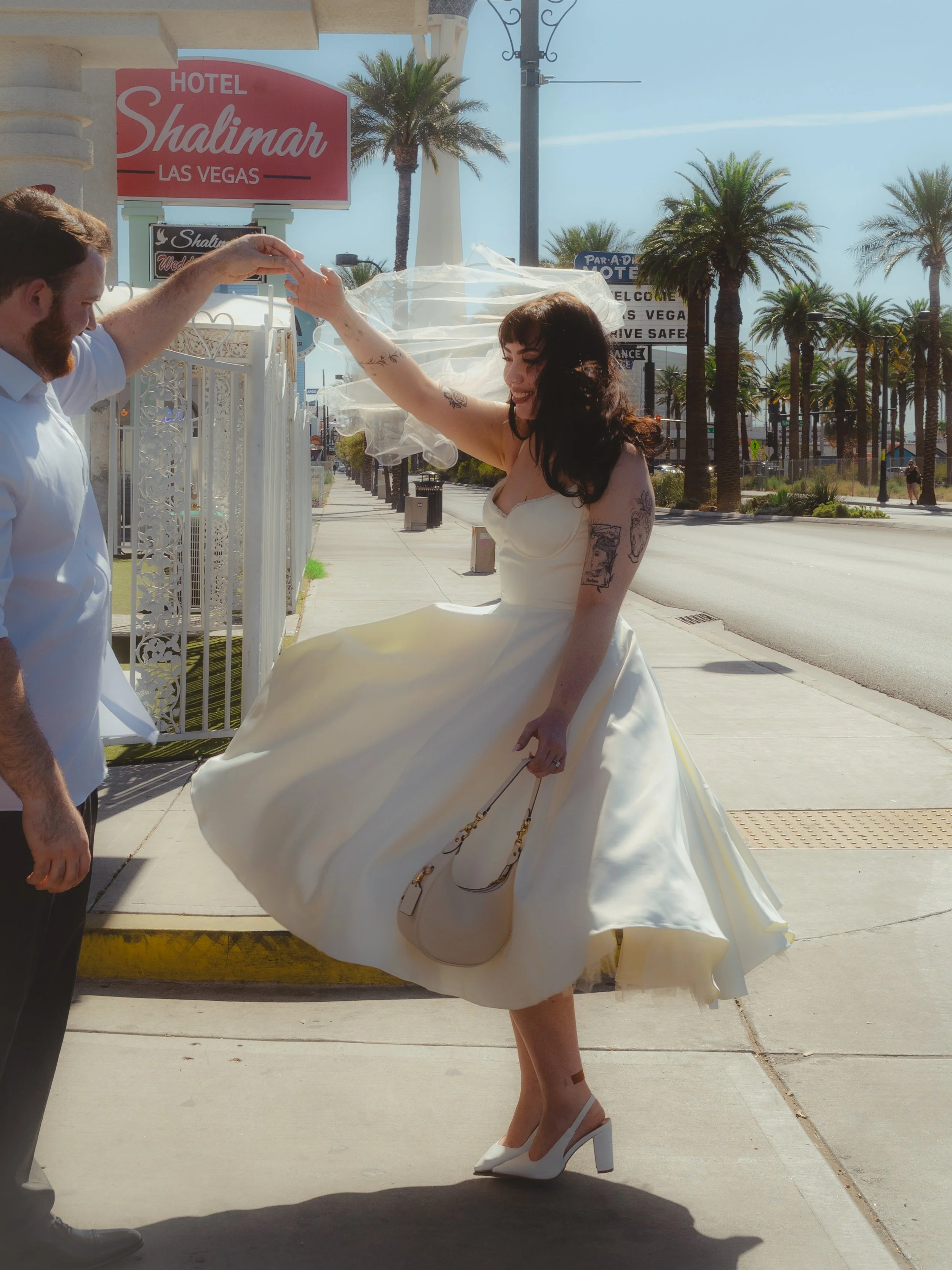 Sian and Luke - Vegas Elopement-282.jpg