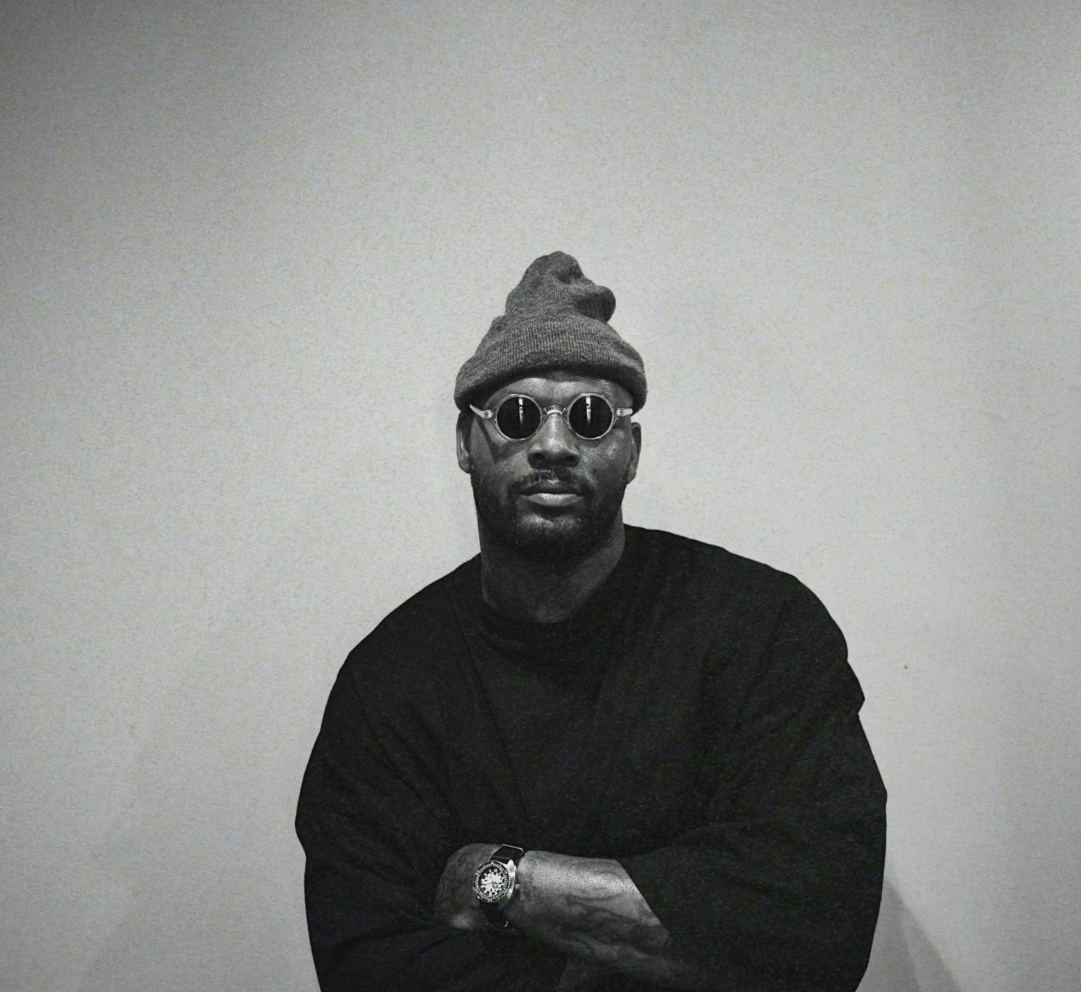 MR. TOMONOSHi! aka Martellus bennett Black American Futurism author and illustrator  and founder of TOMONOSHi Publishing.