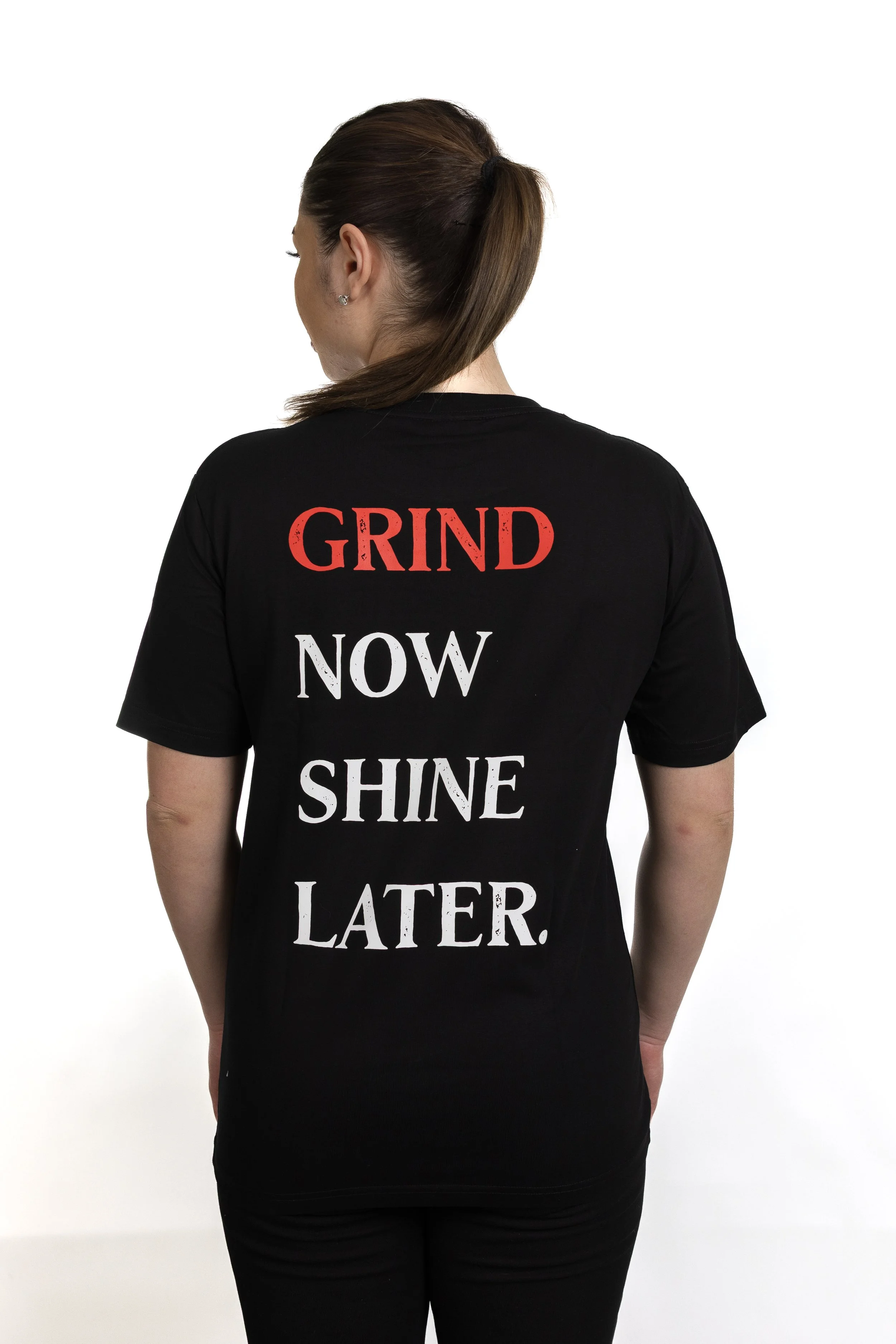 Giulia Hinten schwarz.jpg