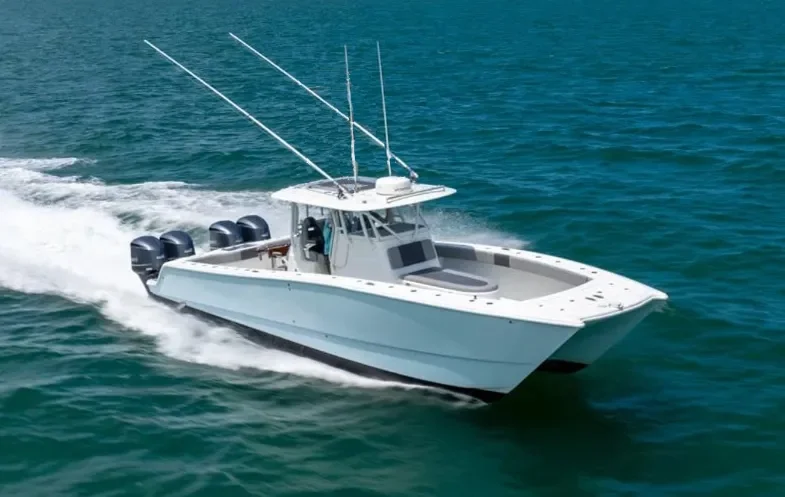 37Ft Freeman catamaran cruising