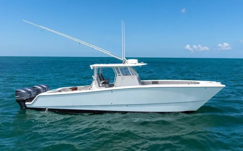 37Ft Freeman catamaran right