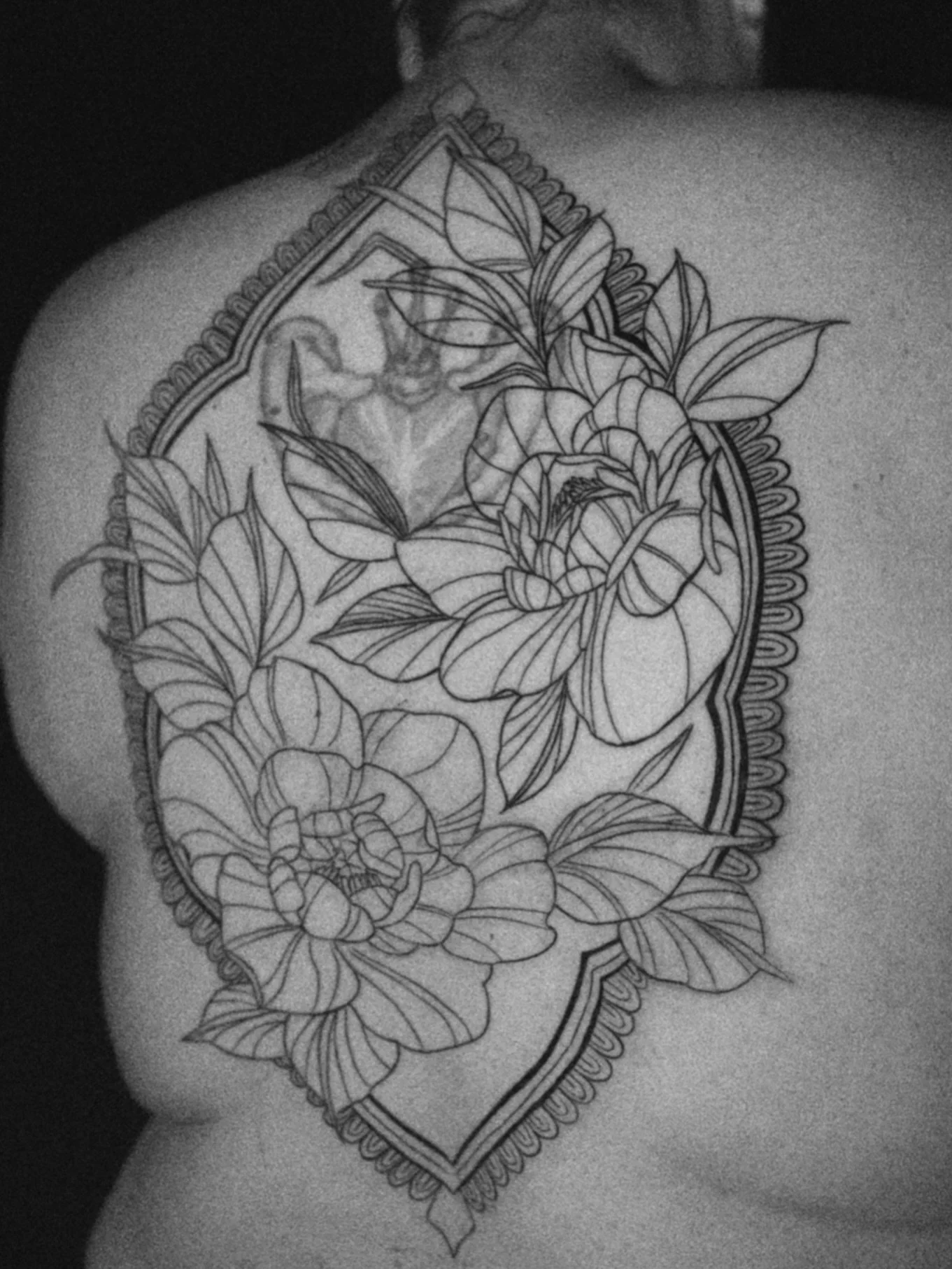 Looking forward to continuing this back piece next week! 🙂&zwj;↕️💐