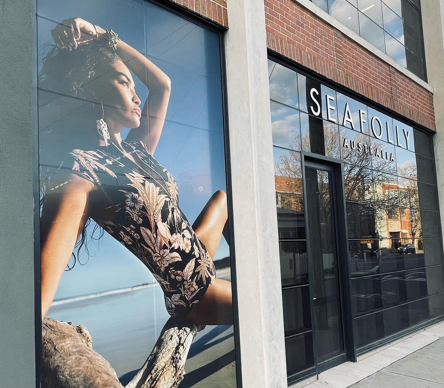 Lazzcorp are excited to welcome iconic Australian swimwear brand @seafollyaustralia to our Cremorne office development.