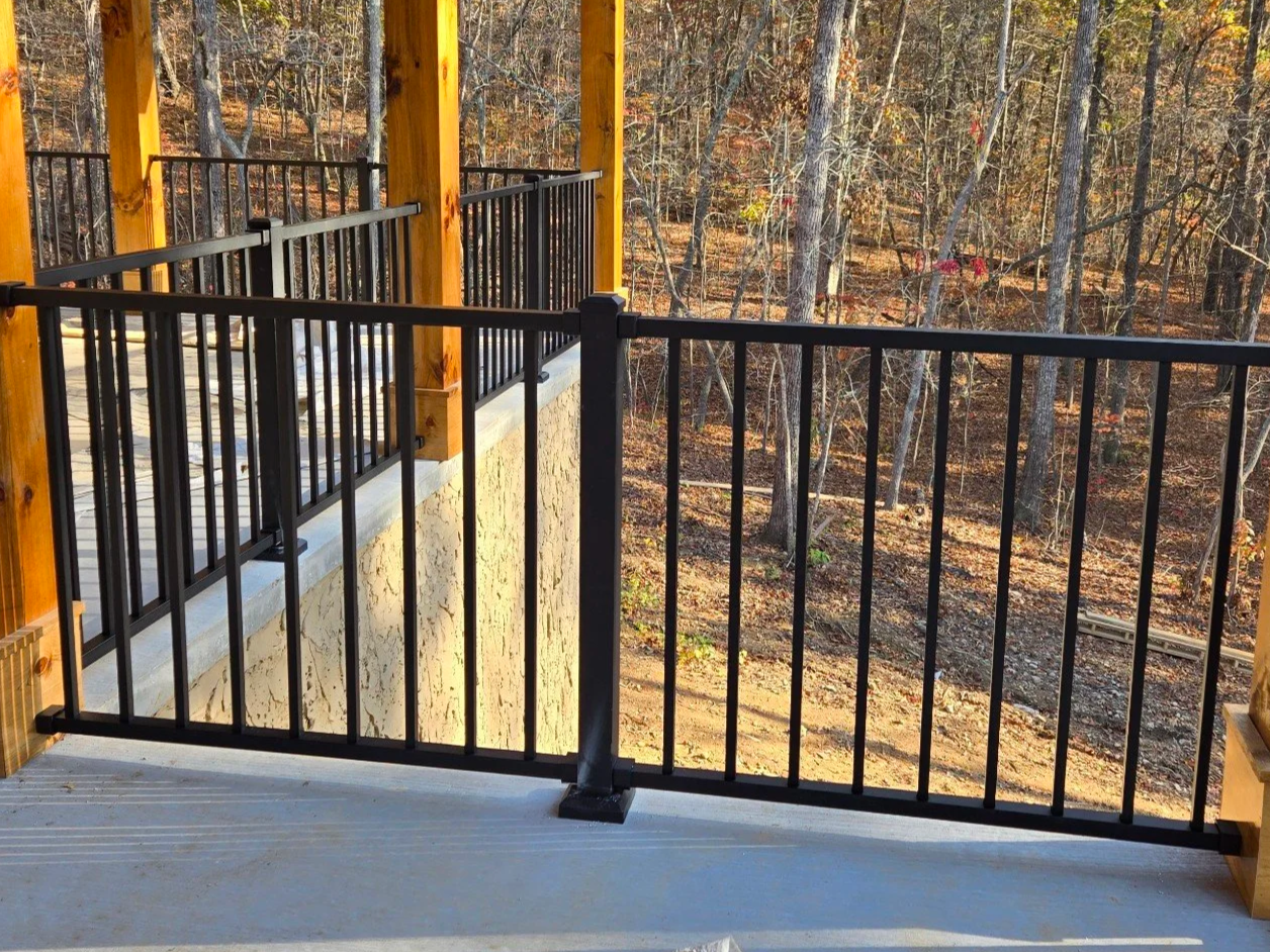 Aluminum fence by home works tn llc