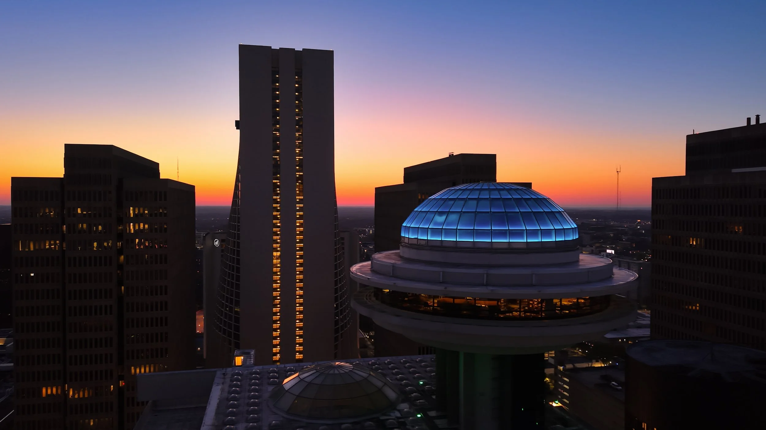 Polaris with the Marriott Marquis