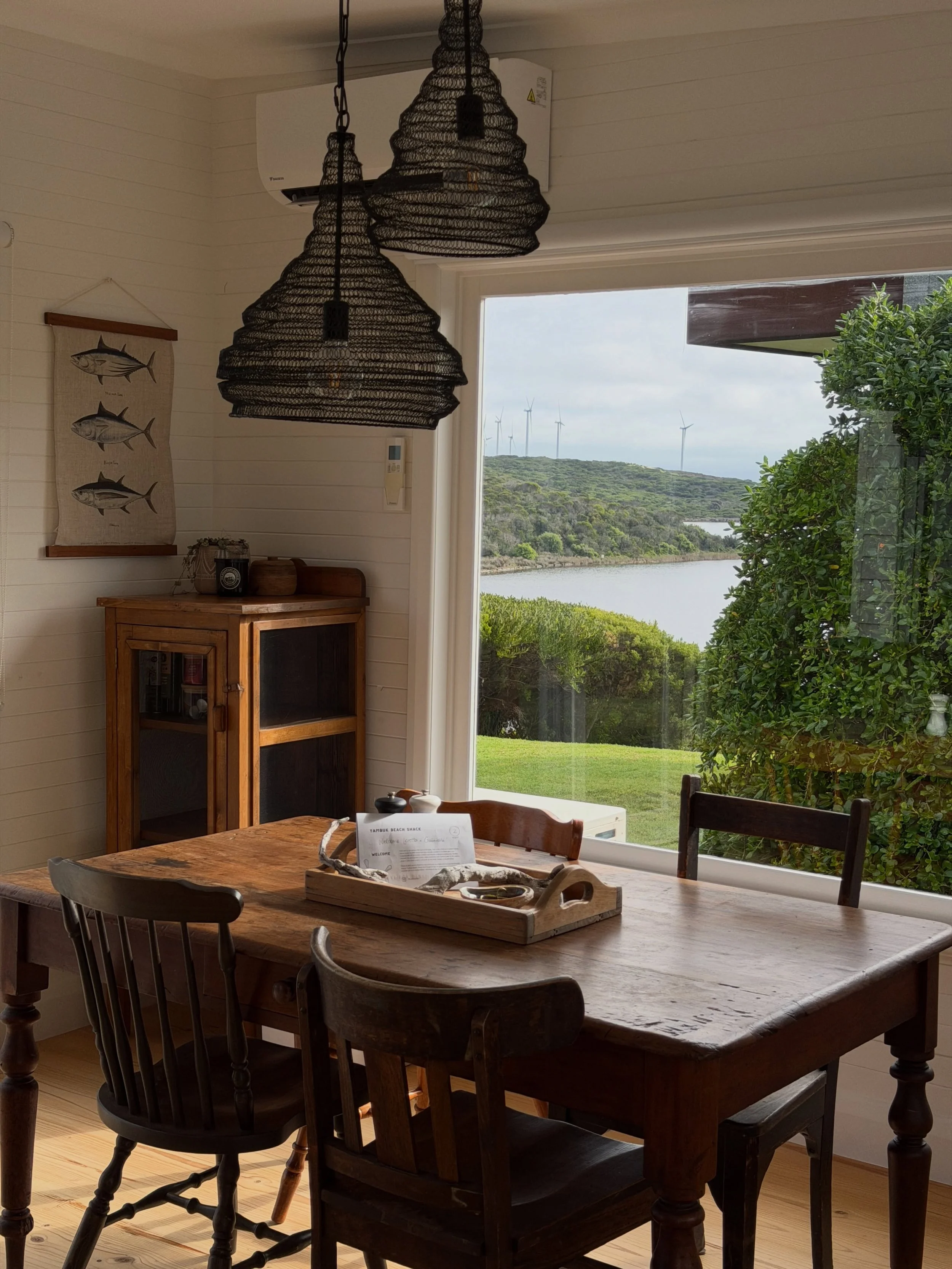 Good morning ☕️ Our kind of slow morning. Calm lake views, cosy breakfasts, and nowhere else to be. &hearts;️
#YambukBeachShack #Yambuk #GreatOceanRoad #PortFairy