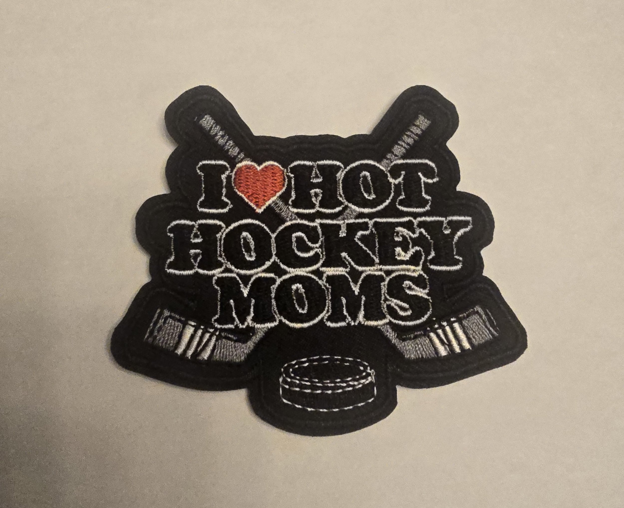 I ❤️ Hot Hockey Moms Iron-On Patch