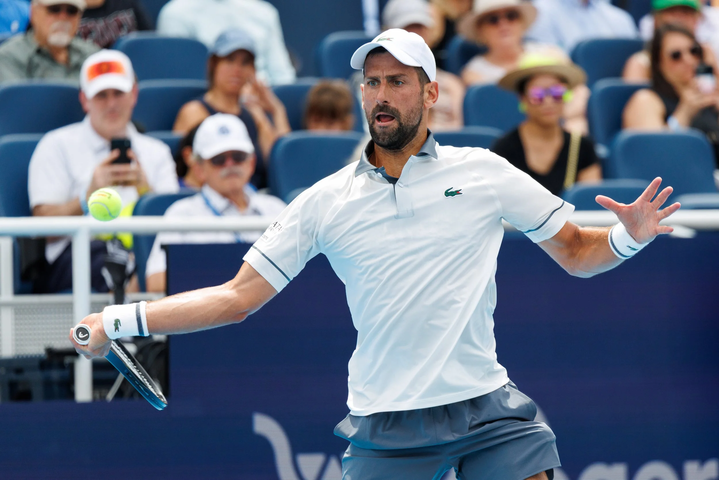 260815 Cincinnati Open Day 3 Djokovic v. Tirante-37.jpg