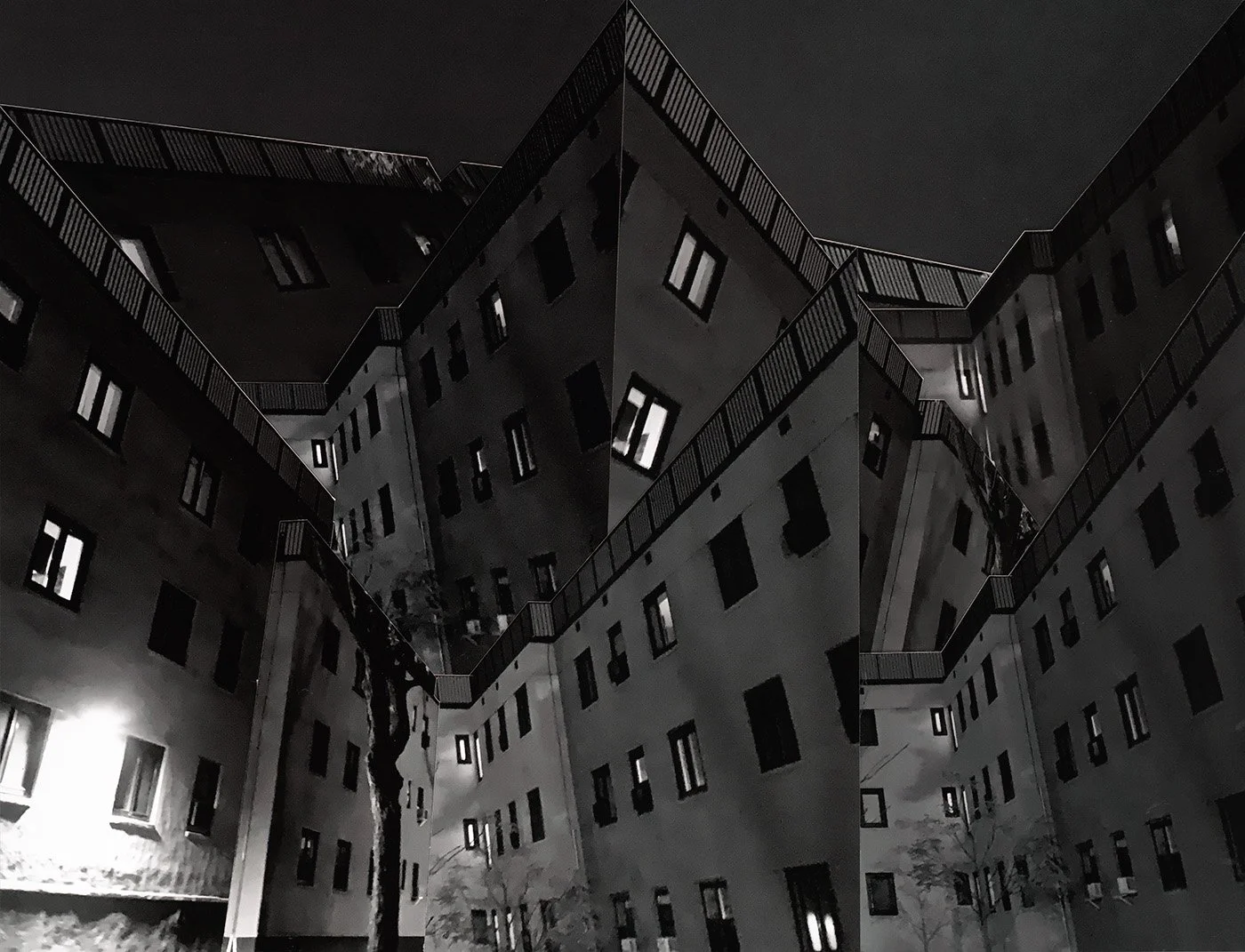 Magda Parasidis | Ghosts in Sunlight | Text Photo | Photocollage|Cluster & Accumulate