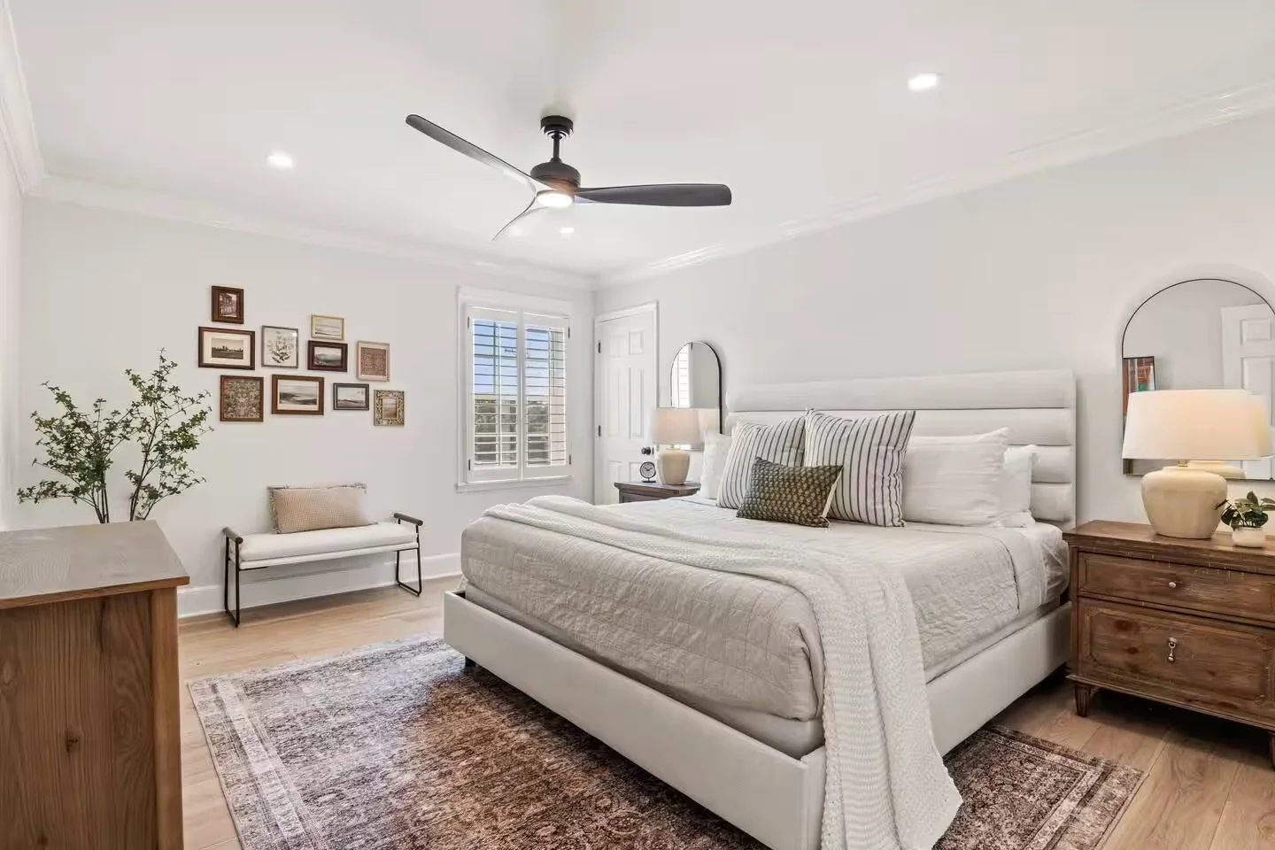 Private King Bed - Art of Being Whole Women's Retreat