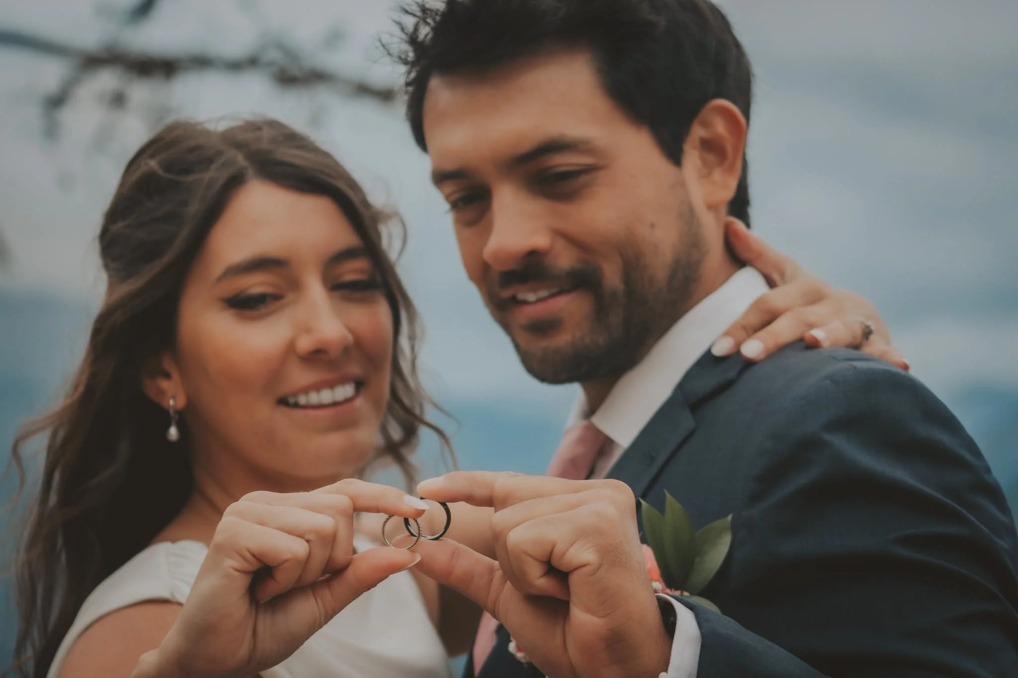 Carry-On Wedding Outfit Packing for an Alberta Elopement: Wrinkle-Free Tips