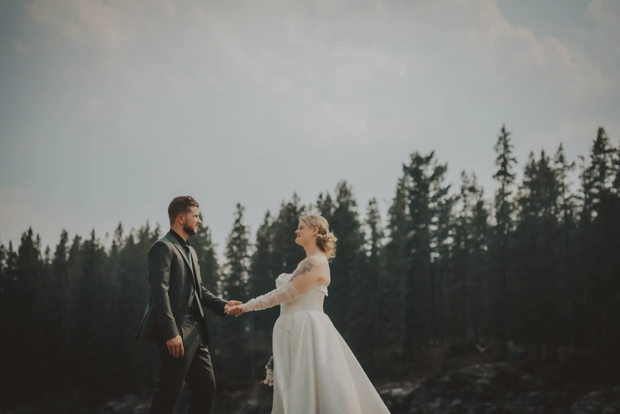Zero-Stress Hosting for an Alberta Elopement