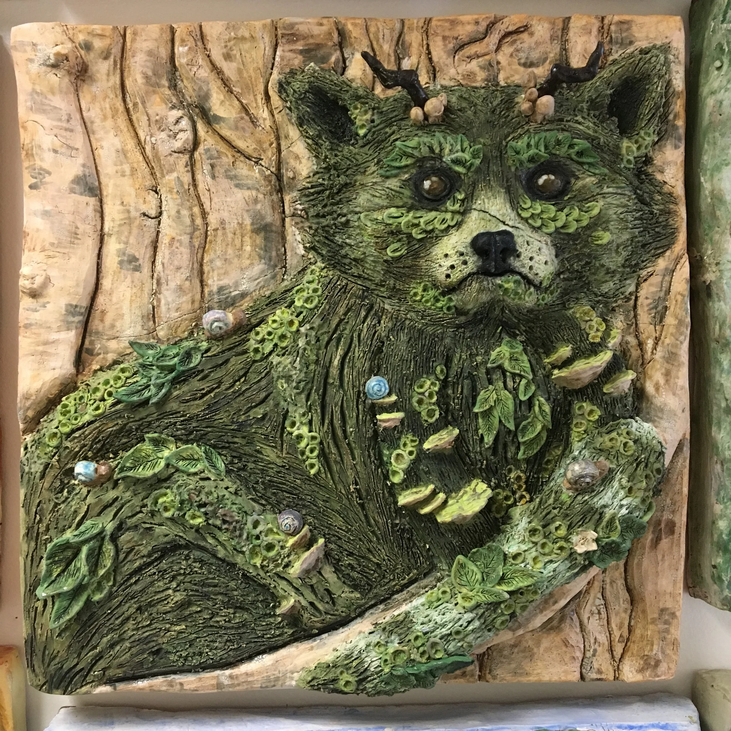 Intermediate Project 
2017.
Stoneware, Glaze, Underglaze