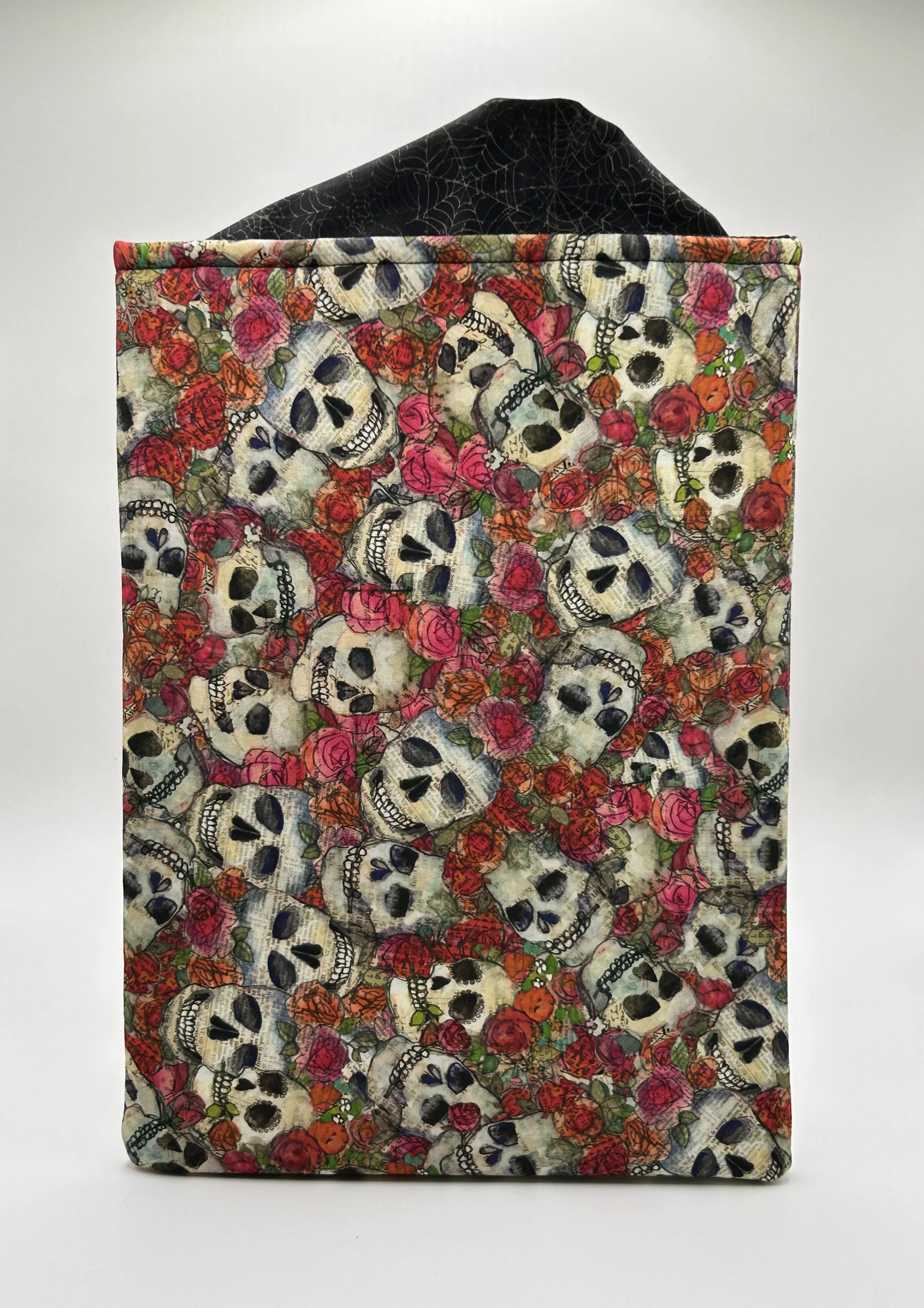 Skulls & Flowers - LARGE