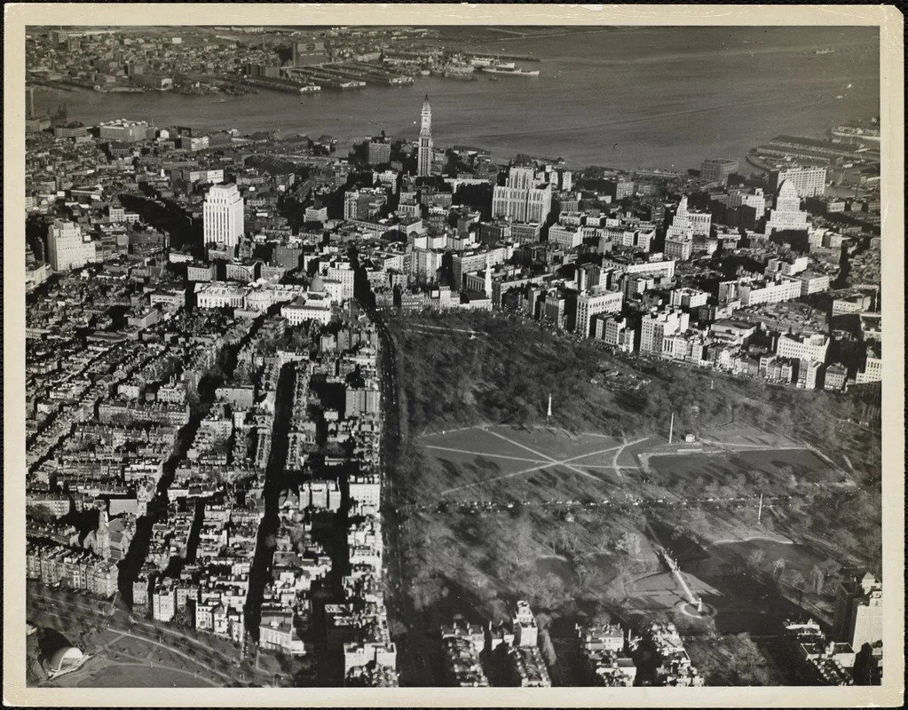 1935–1955. Griffin. Air shot 2.JPG