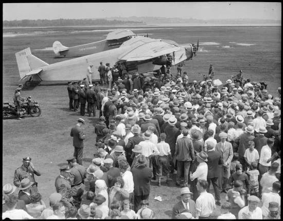 Amelia Earhart arrives at East Boston Airport.jpg