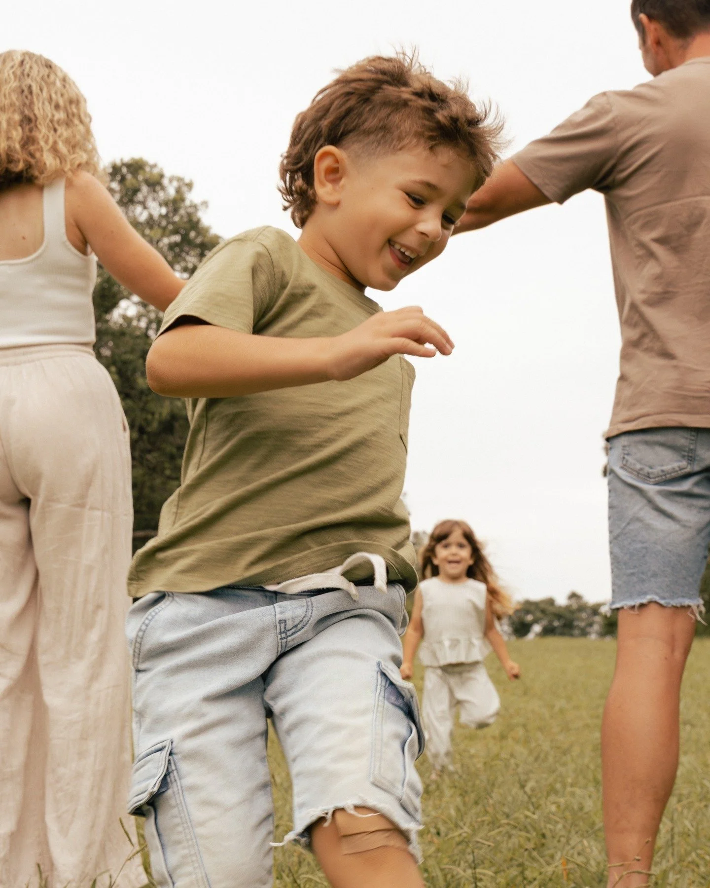 Outdoor family sessions will always have my heart 🤍

There&rsquo;s just something so special about being outside &mdash; the space to run, twirl, cuddle and explore - not to mention have a race against your sister!

The movement, the fresh air, the 