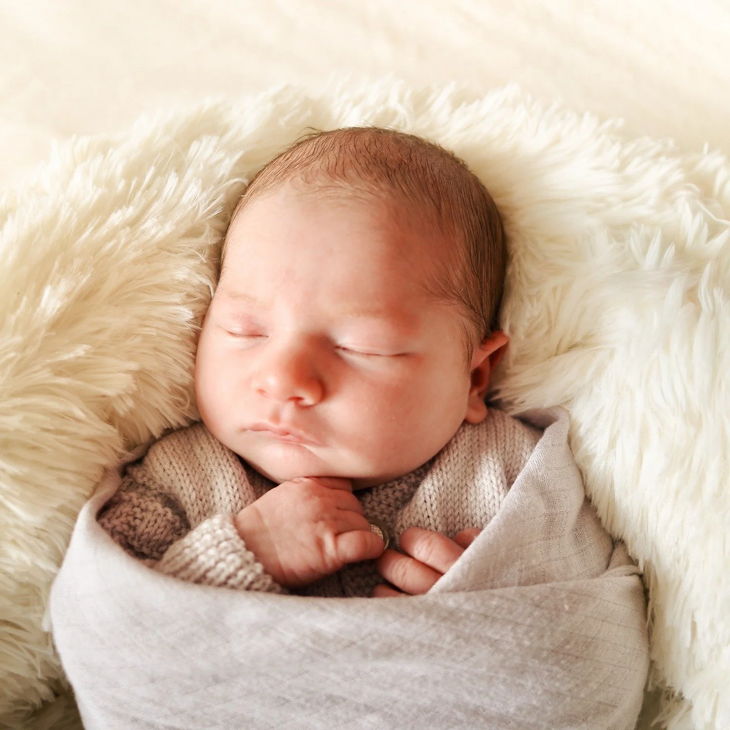 A beautiful in-home newborn session at 7-days old ❤️