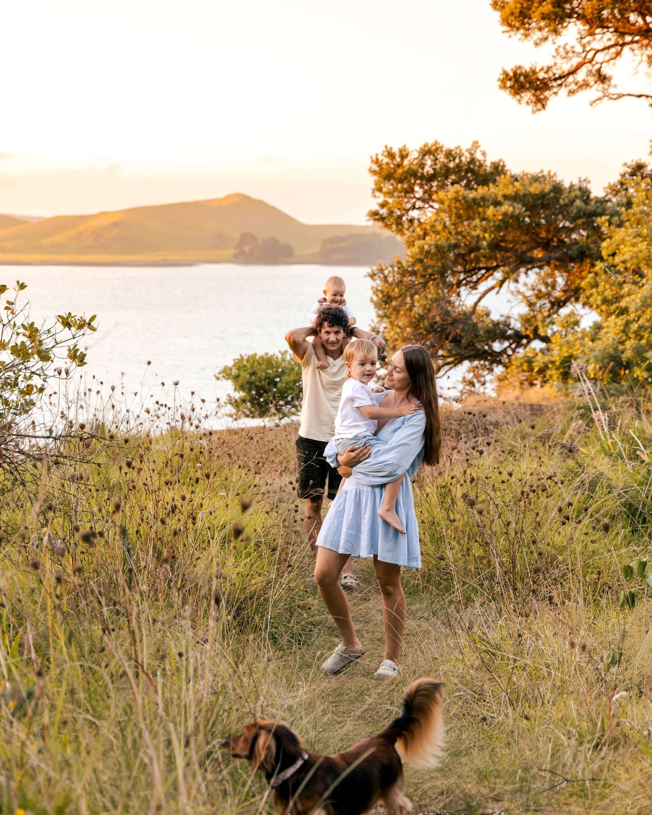 There&rsquo;s something special about documenting a family as they grow. Add a curious dog, a cuddly toddler and a new baby, and you have memories for a lifetime ❤️

📍Lucy Rose Family Photography, Auckland NZ

#familyphotography #aucklandmumsandkids