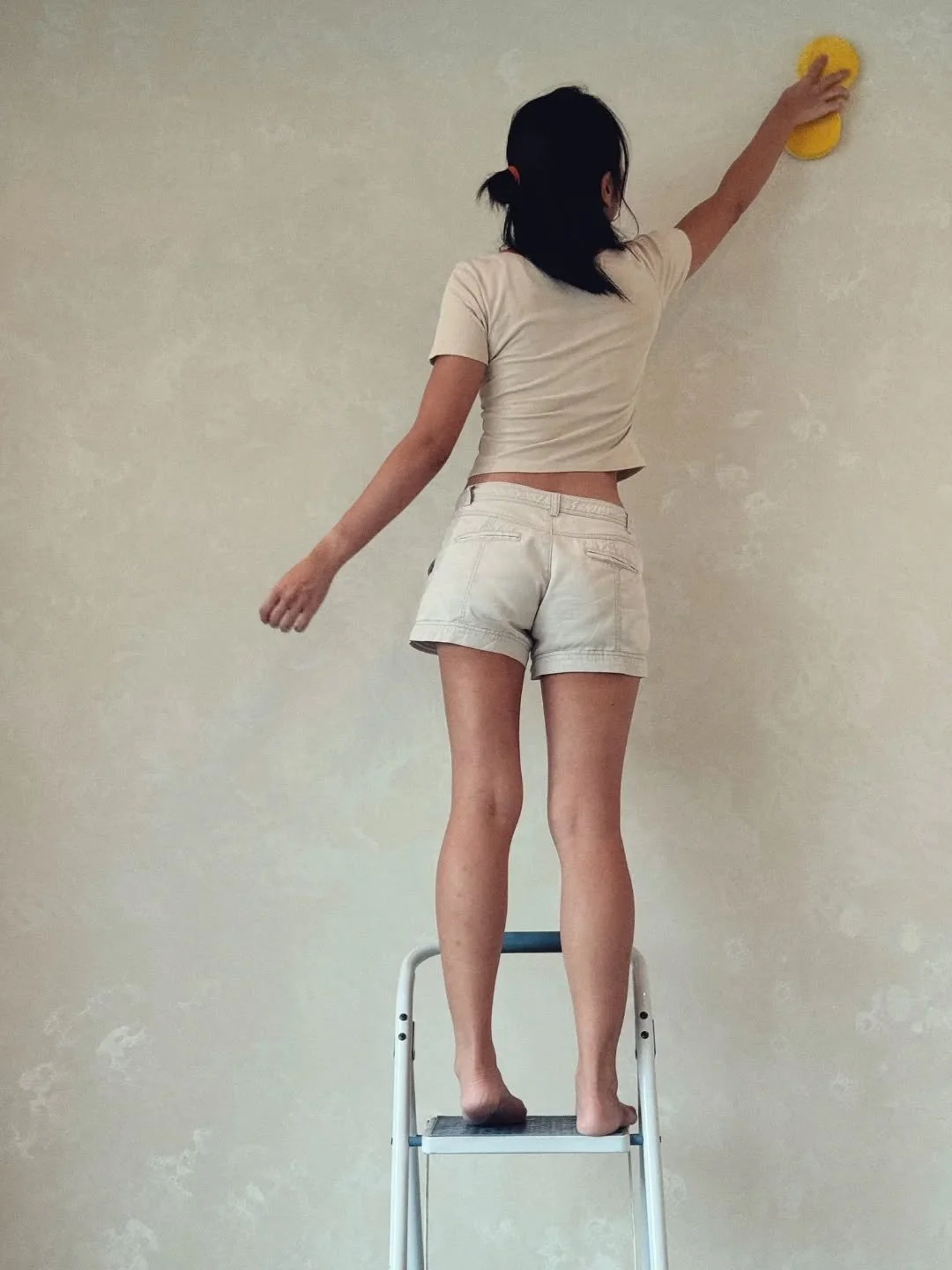 POV: You want a "limewash" wall but you don&rsquo;t want to hire anyone.
So you become the... limewash wall person. 😆

Studio 2 had a plain wall and I knew it needed more depth. Something softer, more organic, more interesting on camera.

