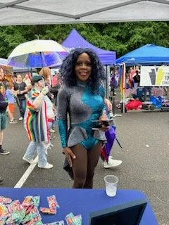 visitor to the table.jpg