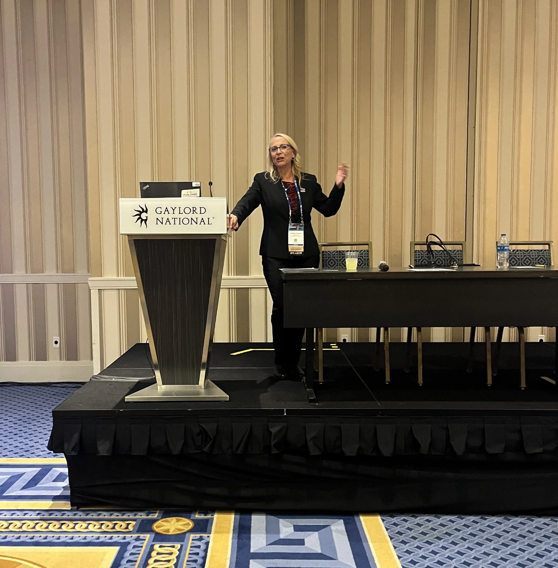 Lesley presenting.jpg