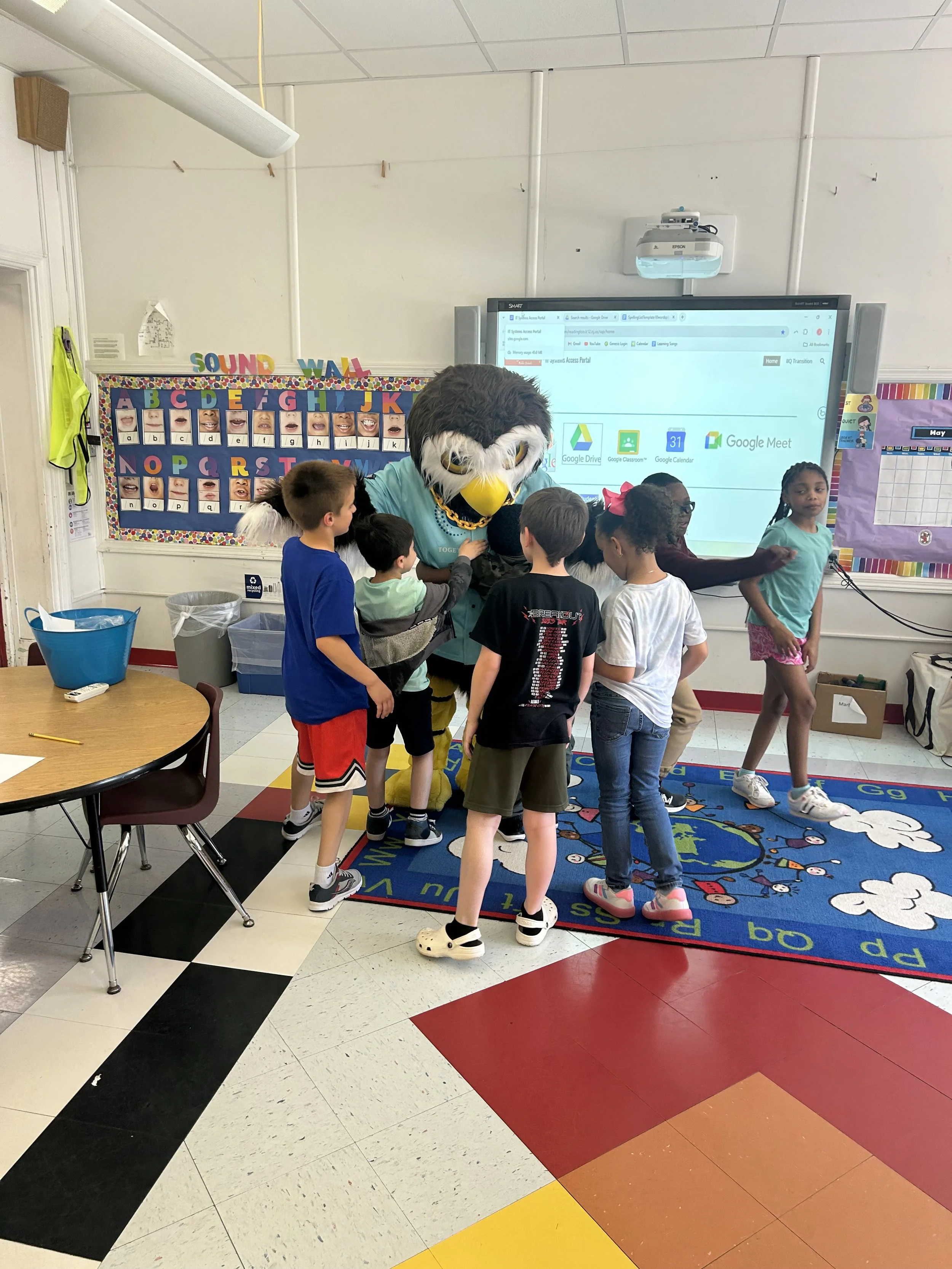 Owlbert visits Holland Brook and Whitehouse schools&nbsp;