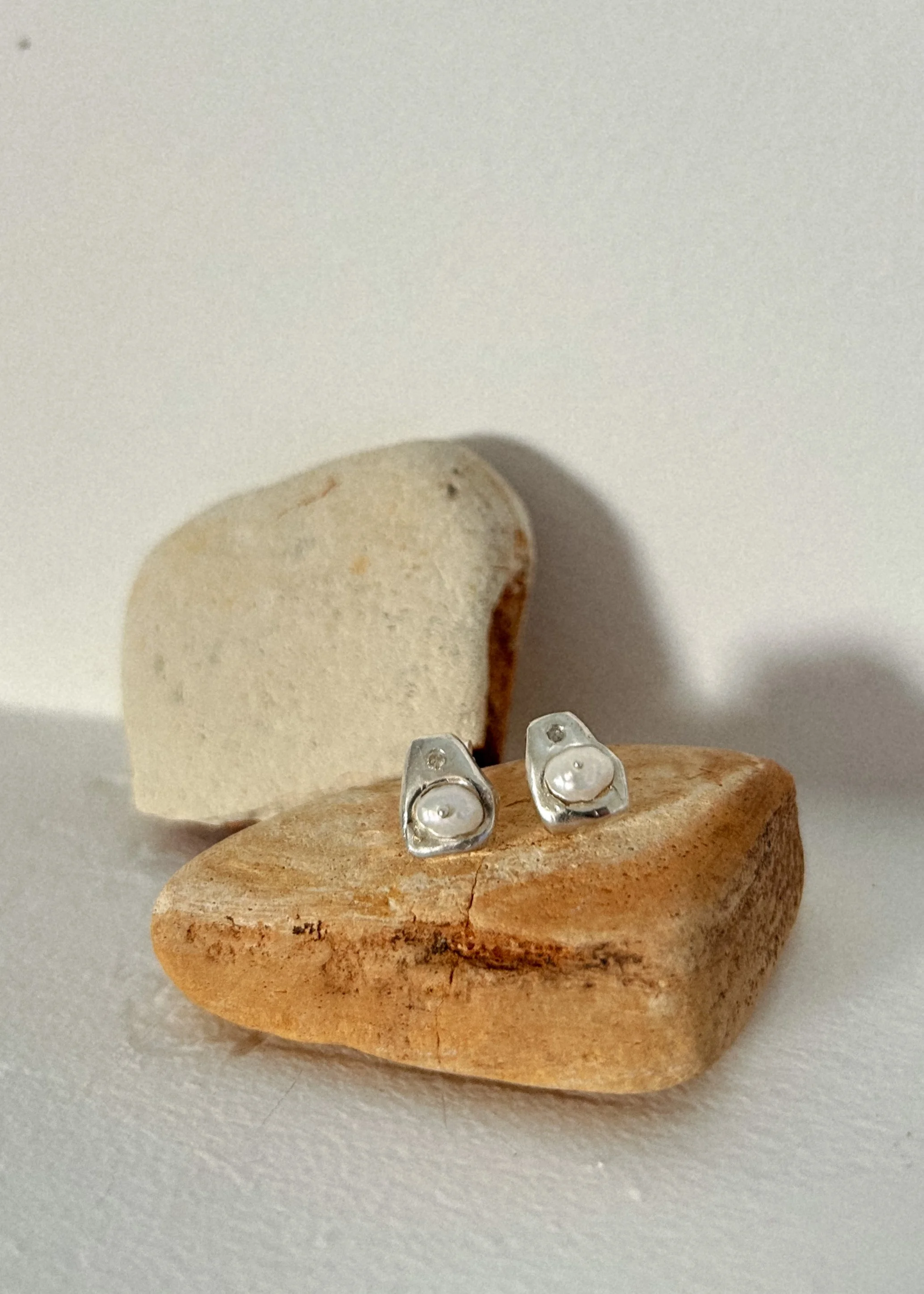 Odyssey Studs