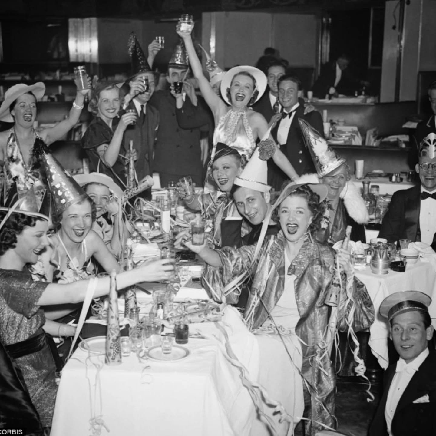 🔄 &bull; @pianopianotherestaurant The countdown is on to 2025!! 

Join us on New Years Eve and ring in the new surrounded by friends, family, and tasty &amp; f*#kn&rsquo; delicious classics!🍾🎉

We&rsquo;ll be serving all our Greatest Hits that you