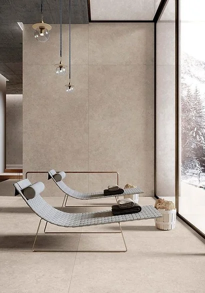 Palladium Ivory porcelain wall cladding detail, limestone-look surface in warm ivory tones