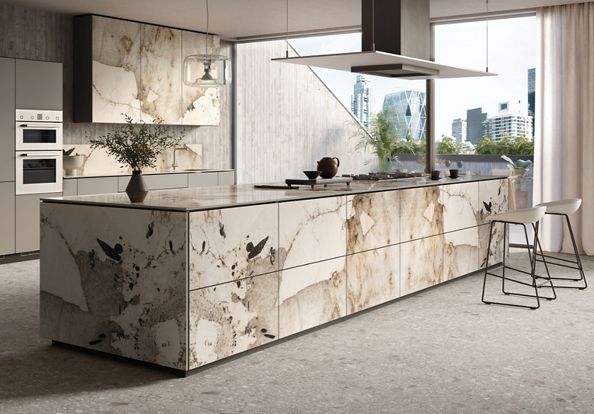 Kitchen island in Infinity Porcelain Magellano, polished onyx-look surface with warm beige veining