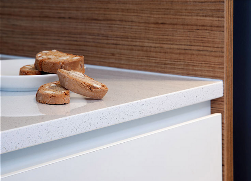 SG Quartz Beach White engineered stone kitchen