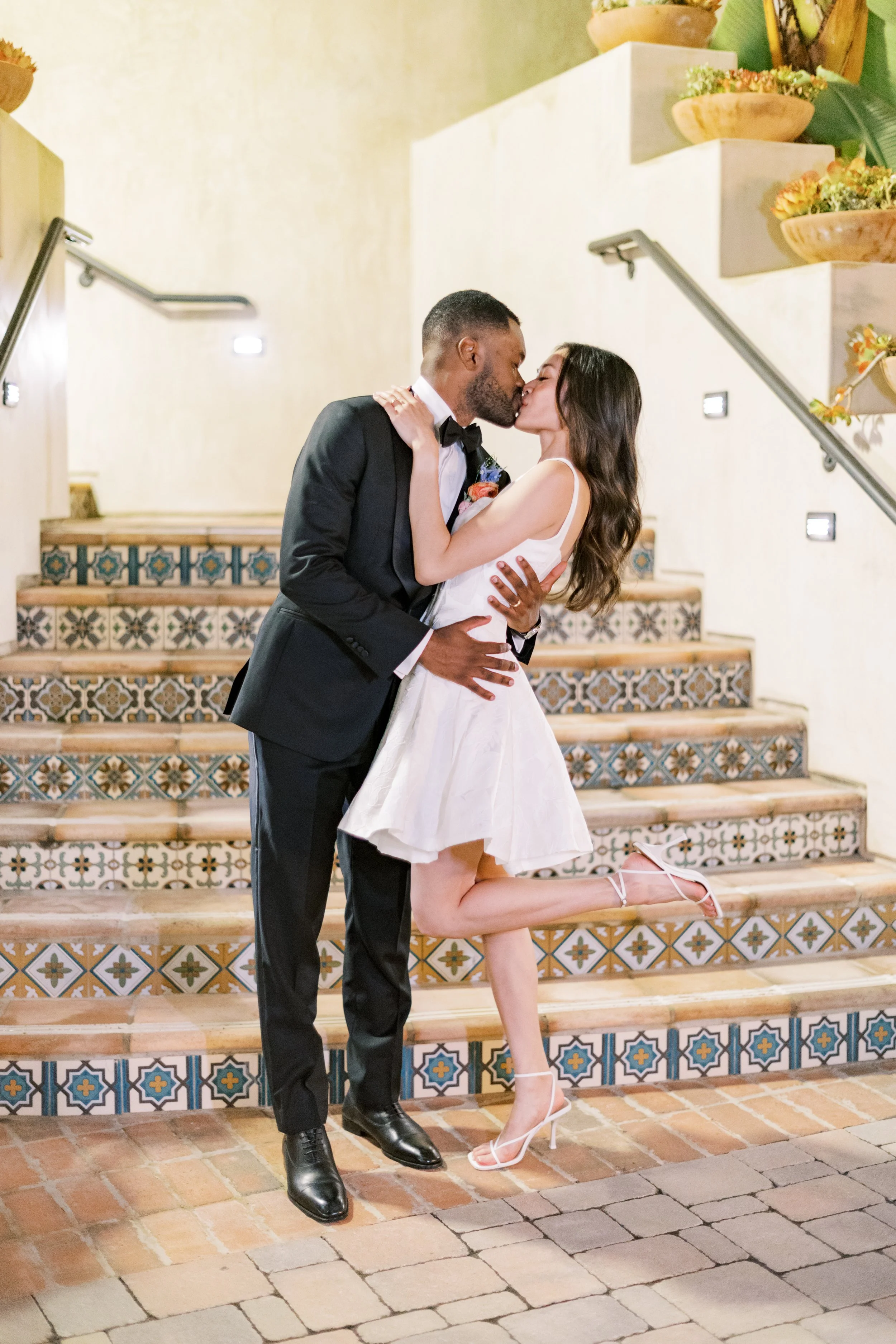 christina_james_weddingparty_260.jpg