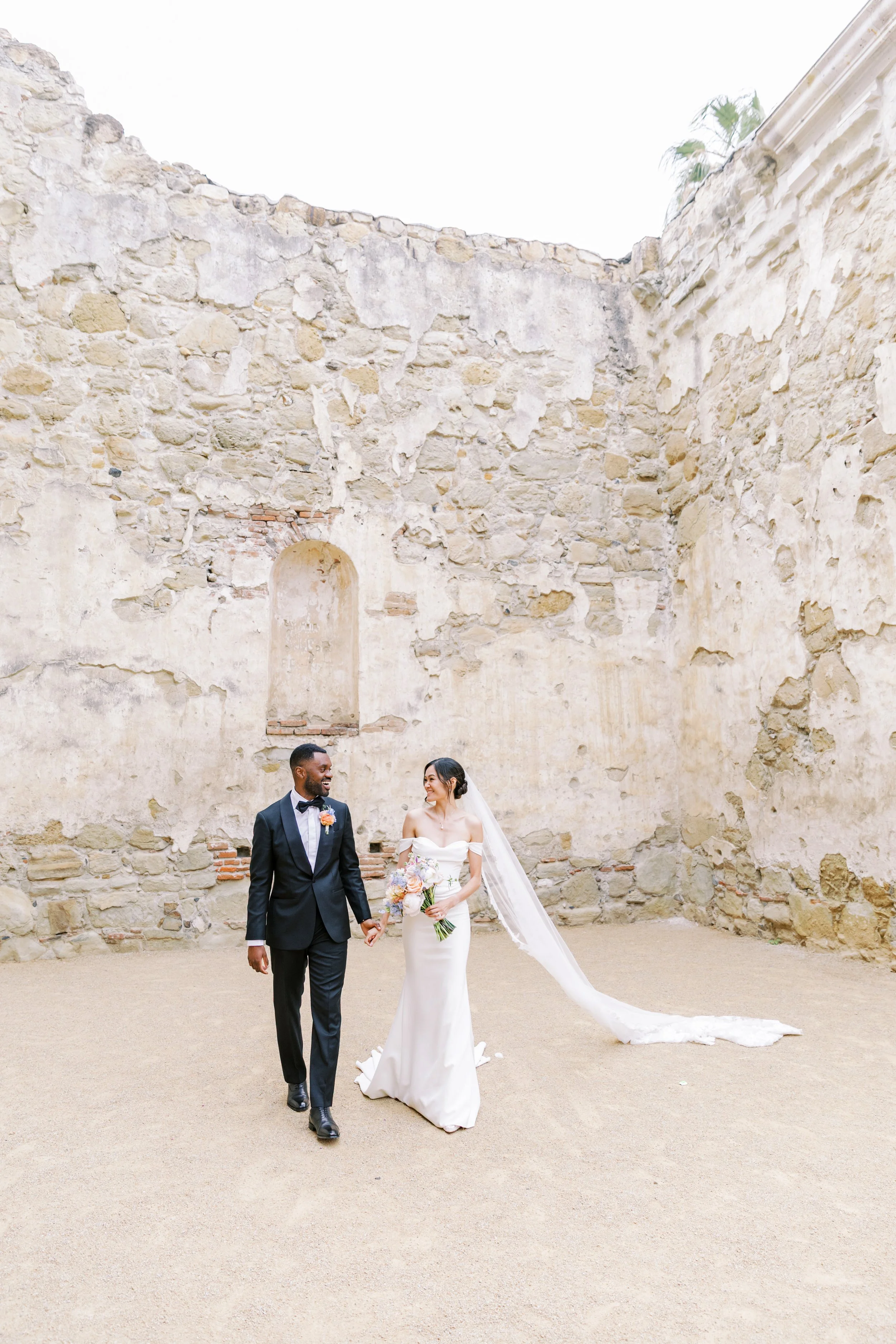 christina_james_weddingparty_000.jpg