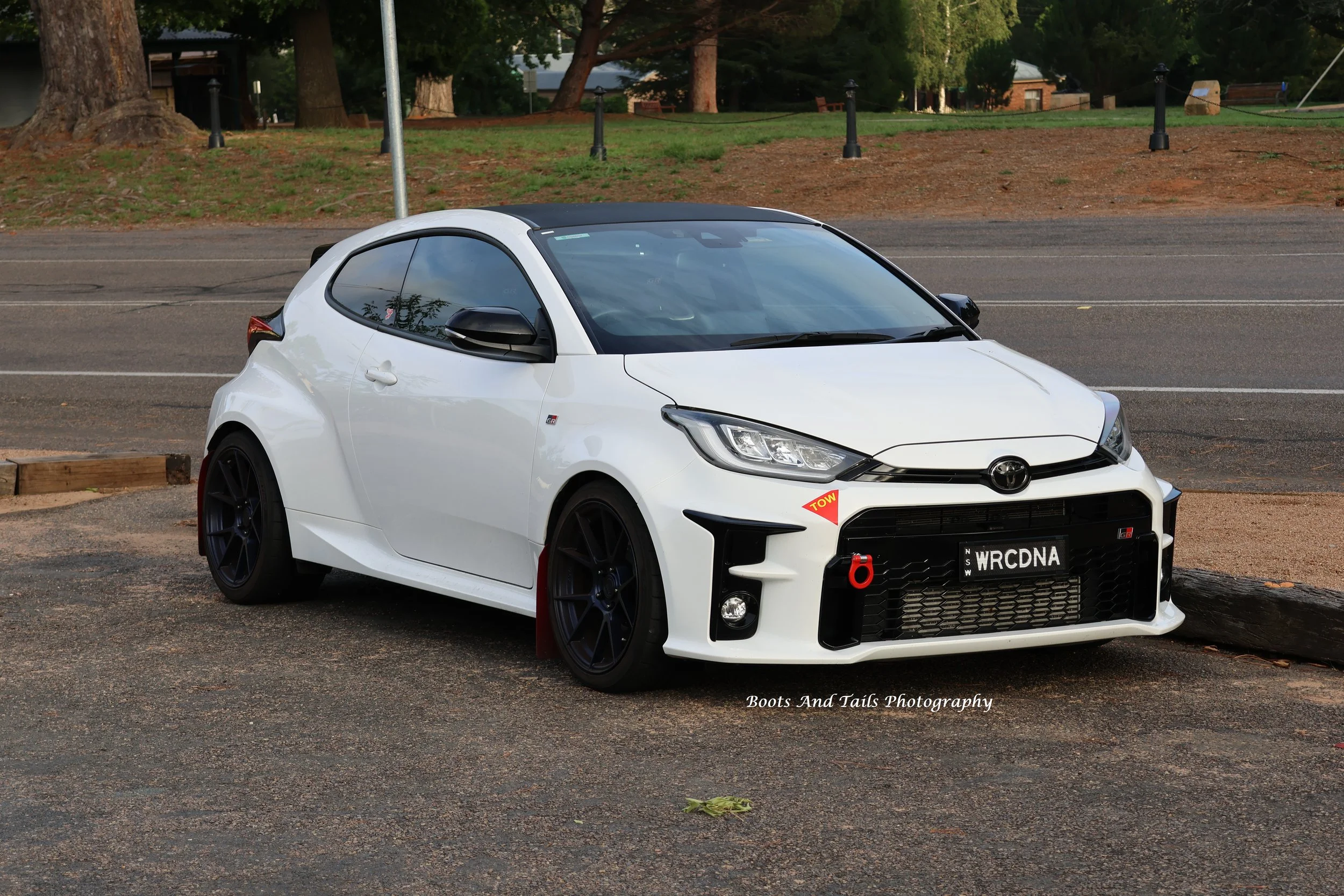 White Toyota   Hi Res Photo Shot