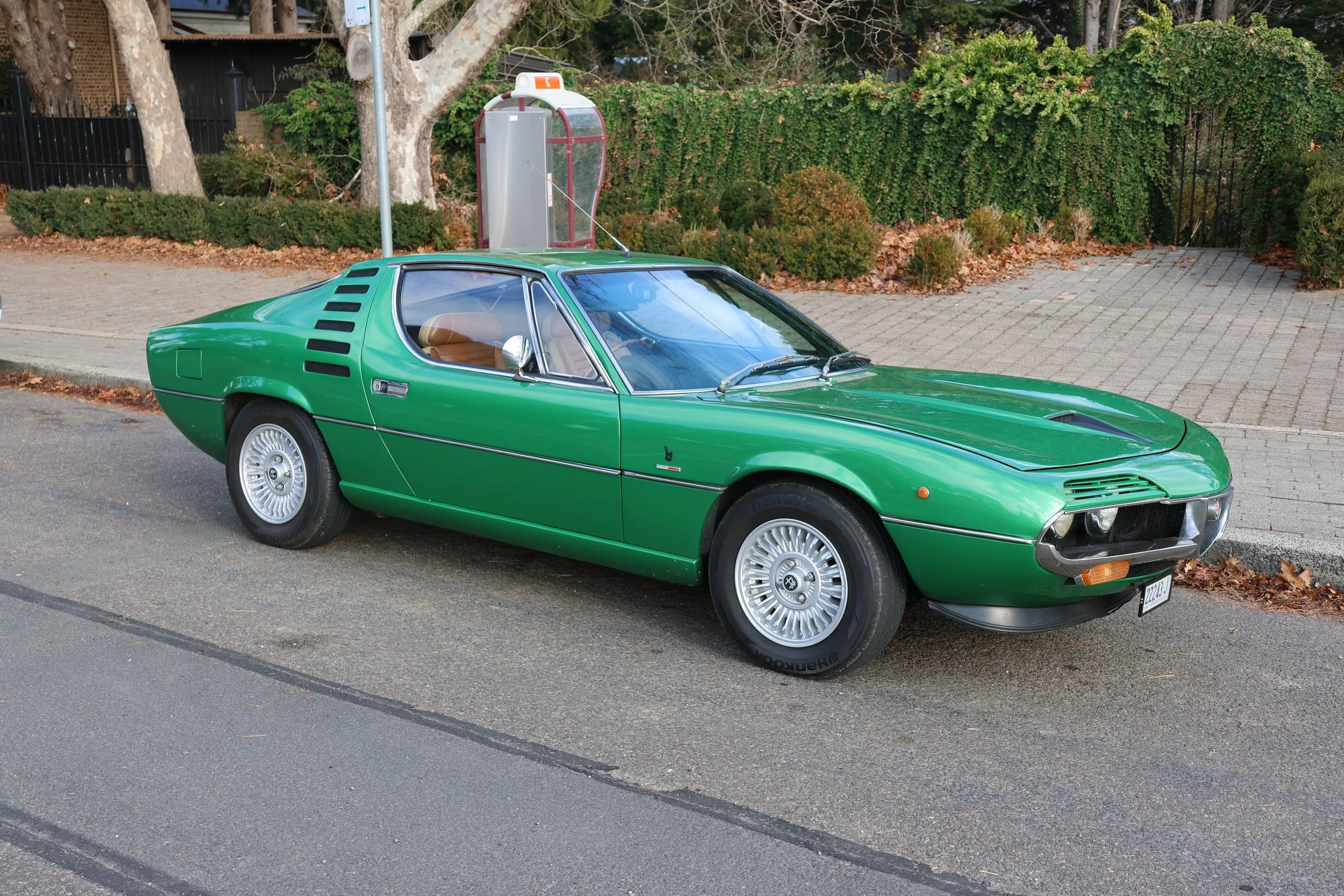 Green Alfa Romeo Montreal  Hi Res Photo Shot